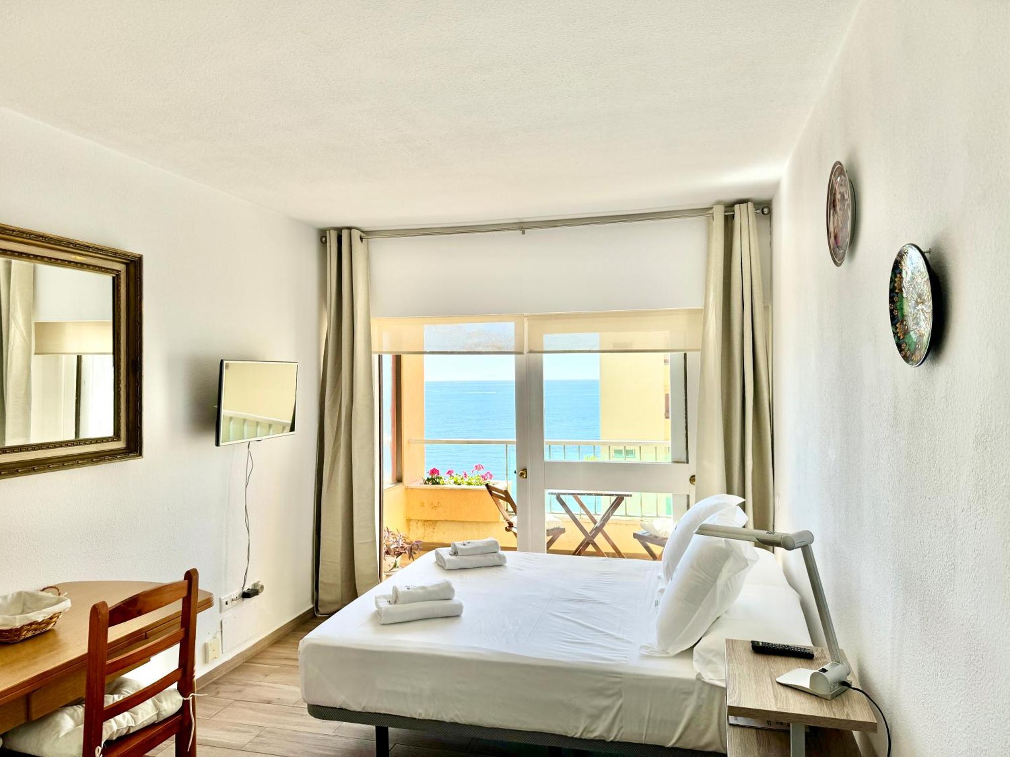 The Facing The Sea By Eaw Homes *