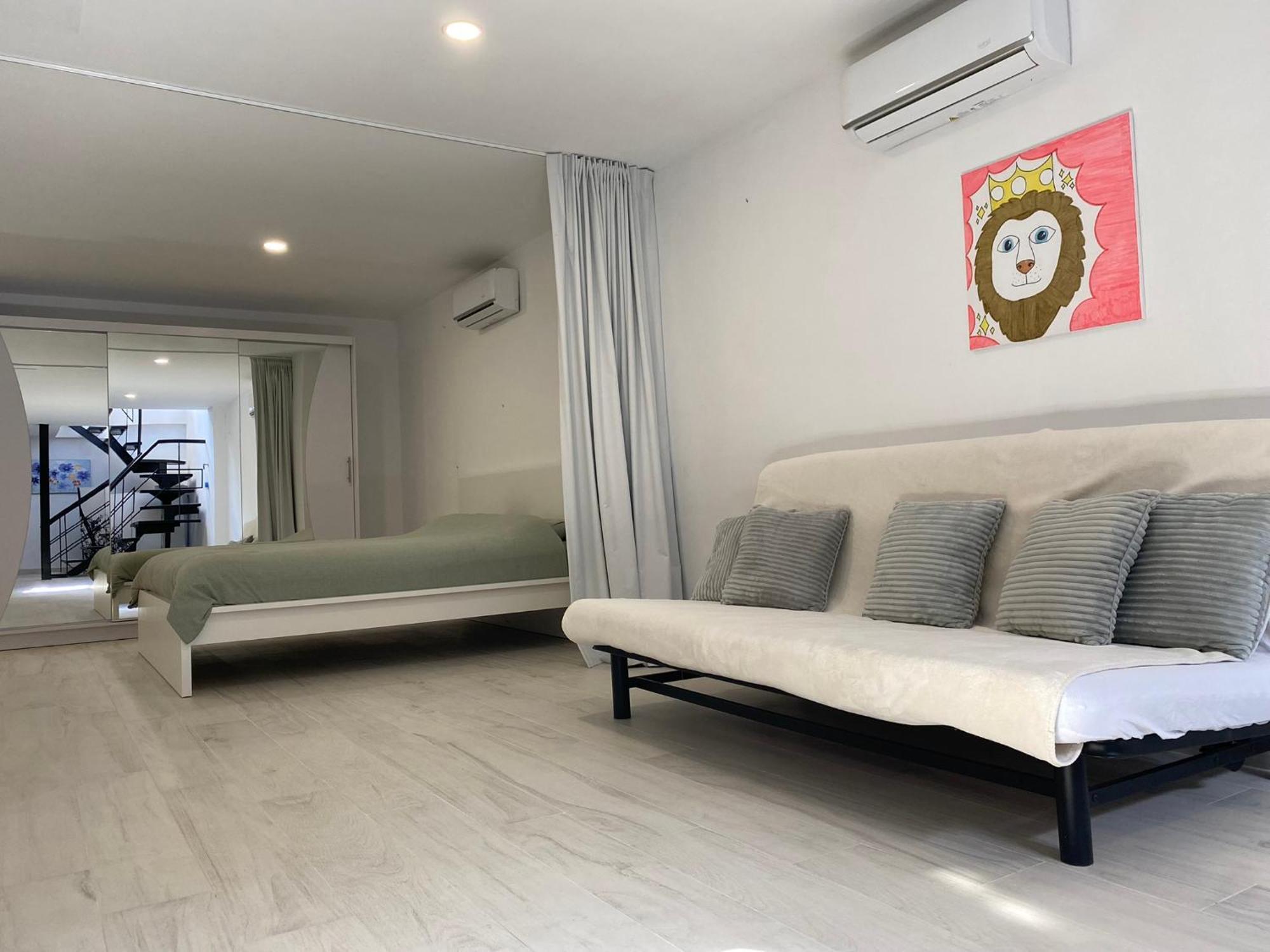 New - Mija Basement Loft Steps From - Perfect For Sun And Sport Seekers Holiday home *