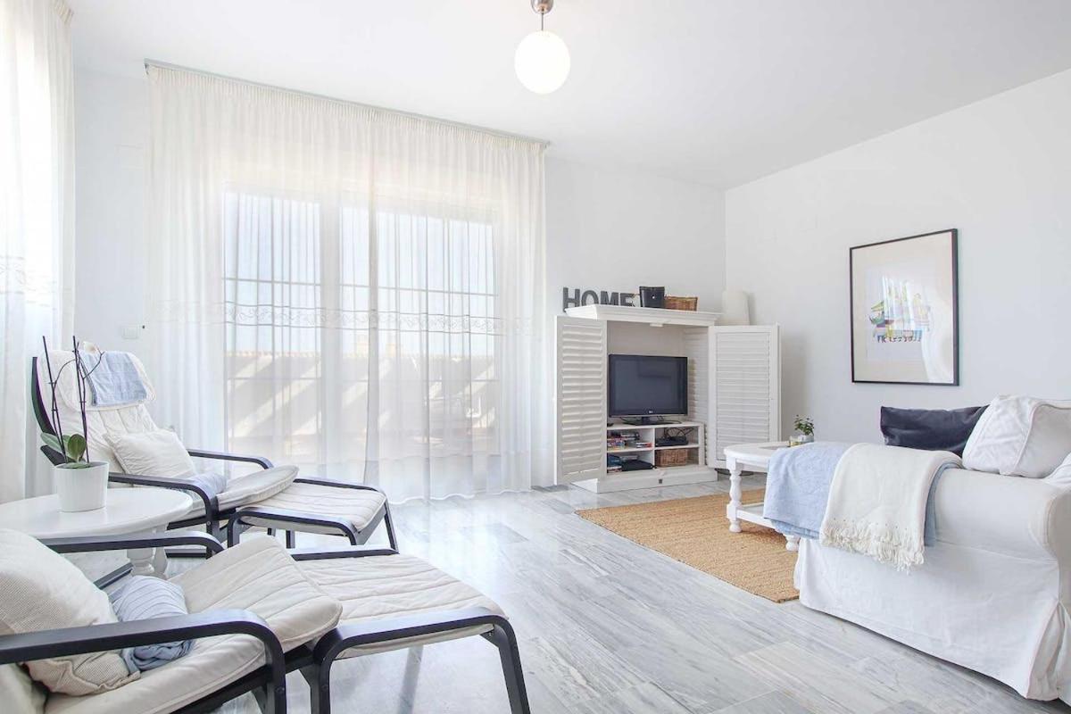 Apartment Precioso Atico En Cabopino - *