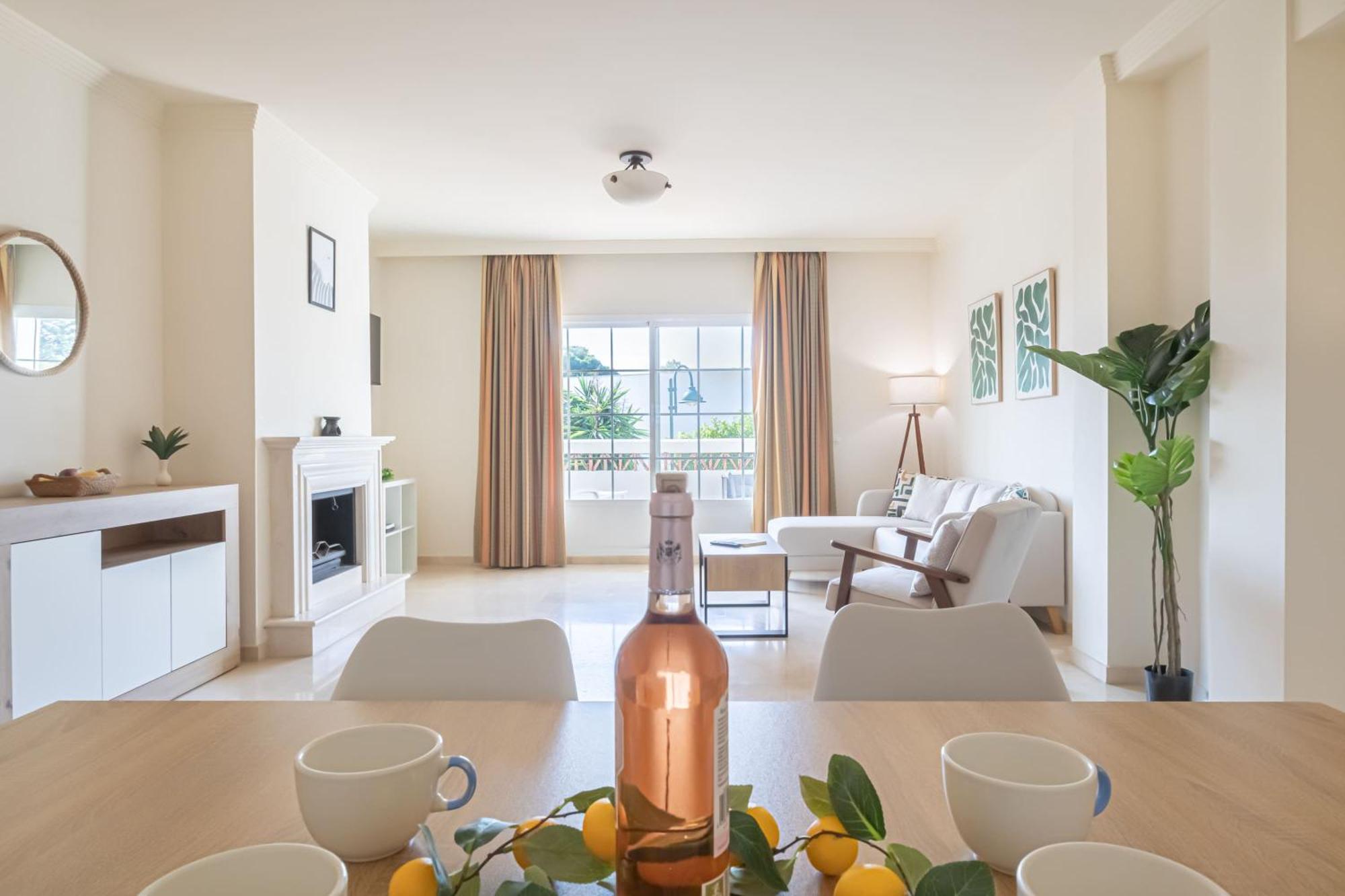 Apartment Sunbeach - Puerto Banus