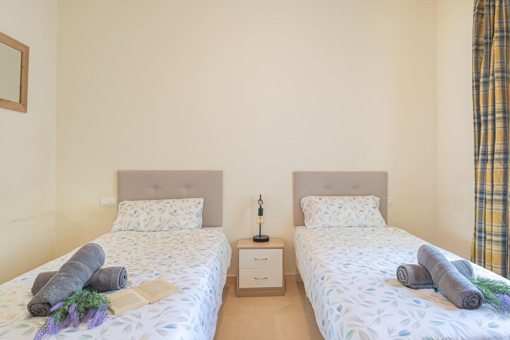 Sunbeach - Puerto Banus Appartement *
