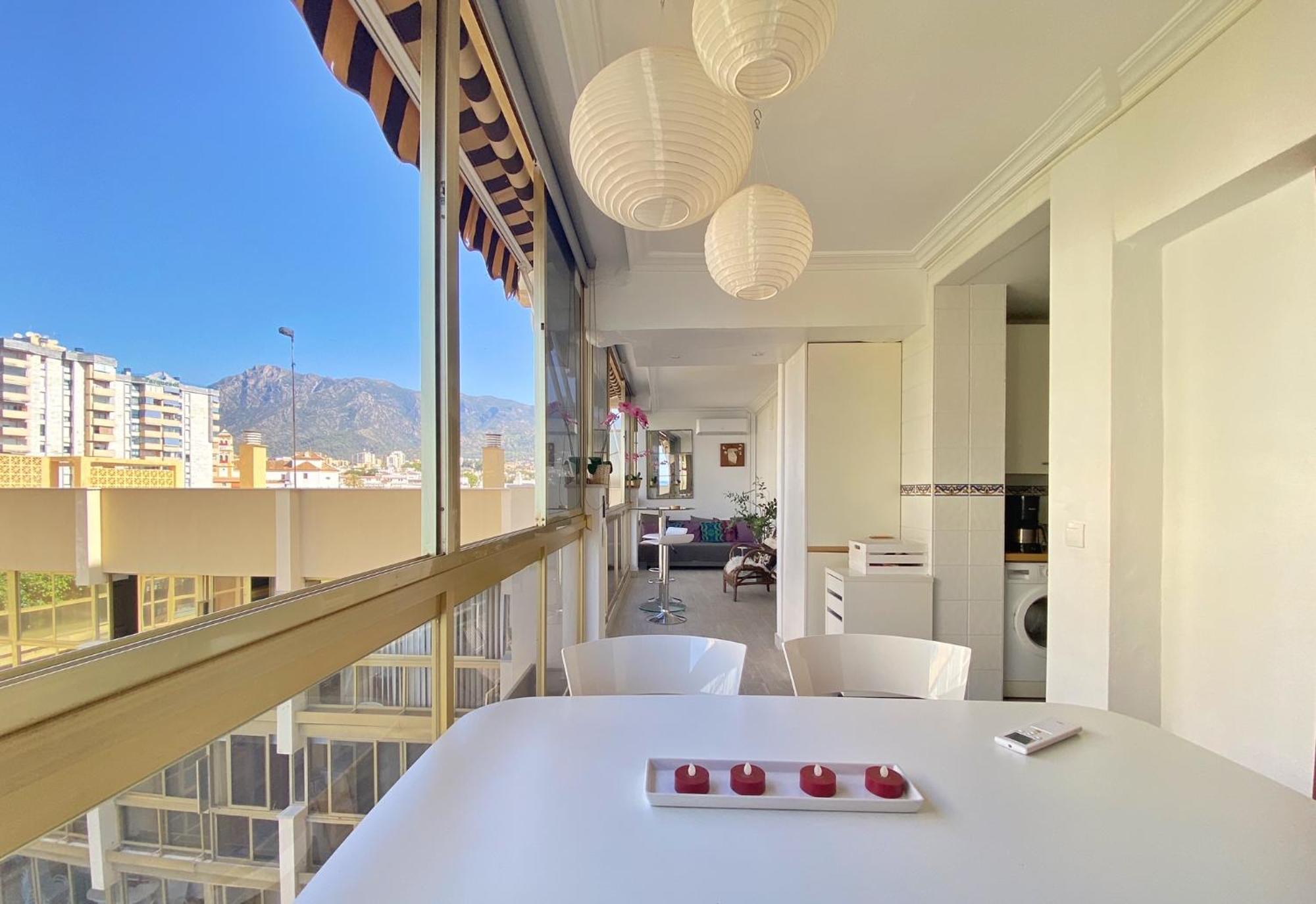Apartment Beachfront Bliss, On The Promenade - Eaw Homes