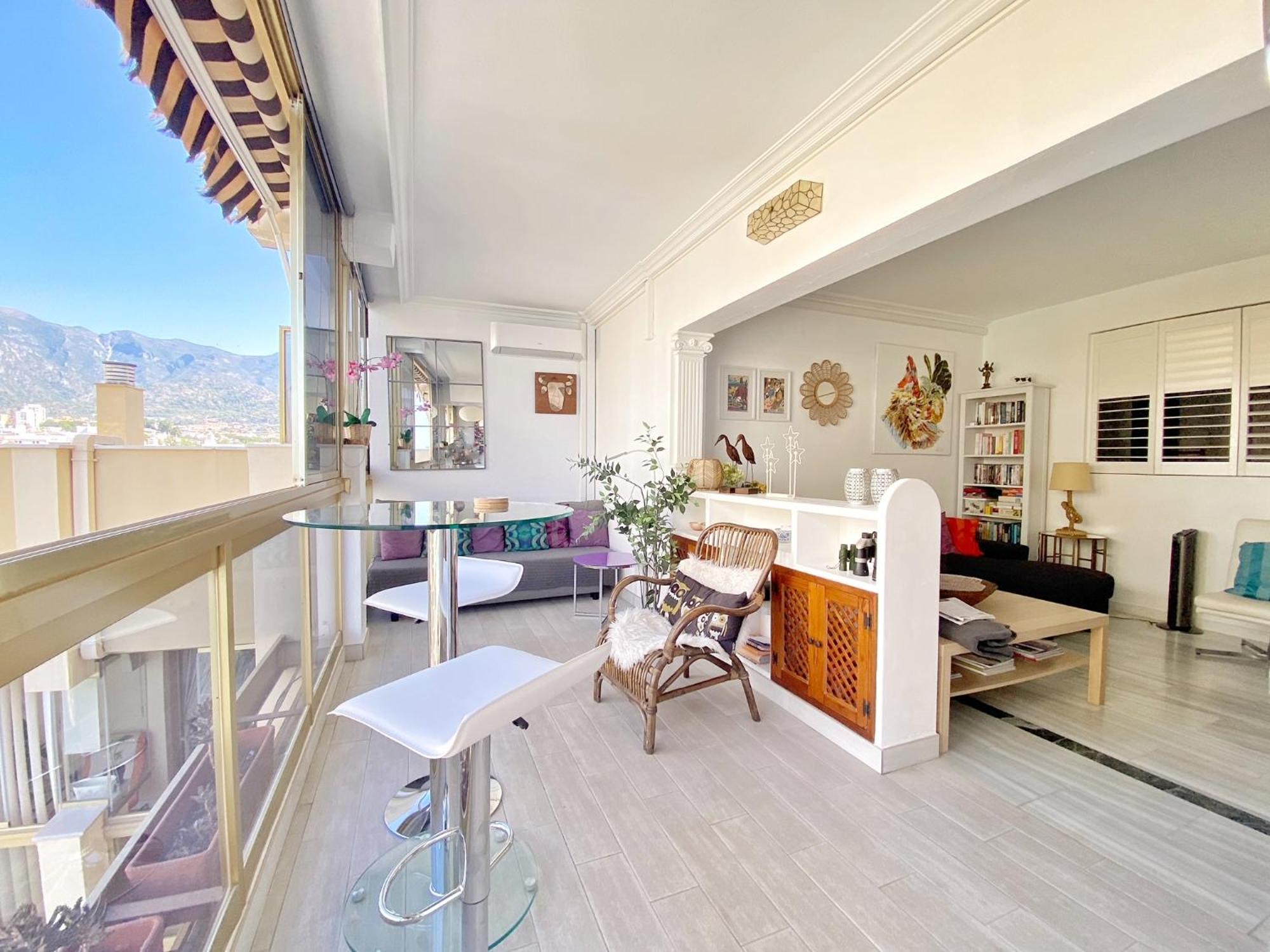Apartment Beachfront Bliss, On The Promenade - Eaw Homes Marbella