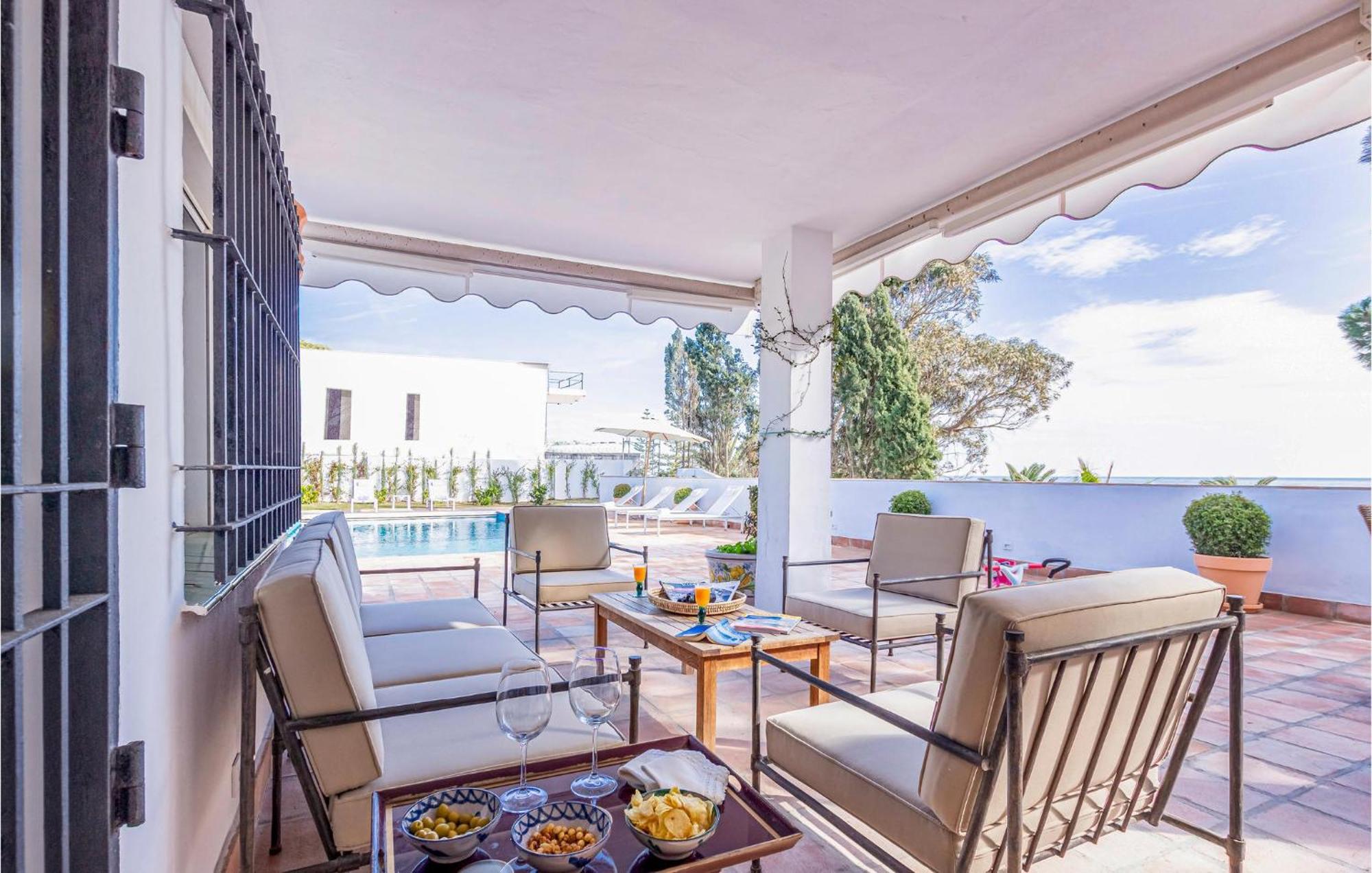 Awesome In With Wifi Holiday home