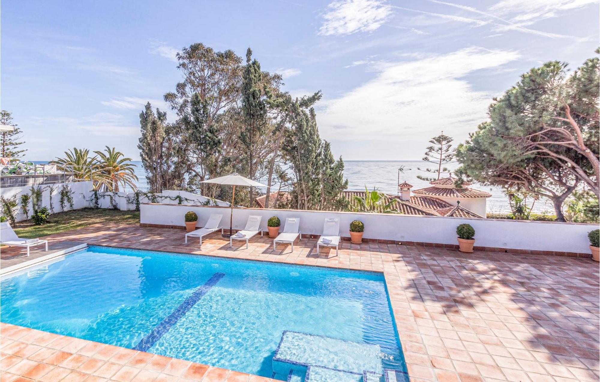 Holiday home Awesome In With Wifi Marbella