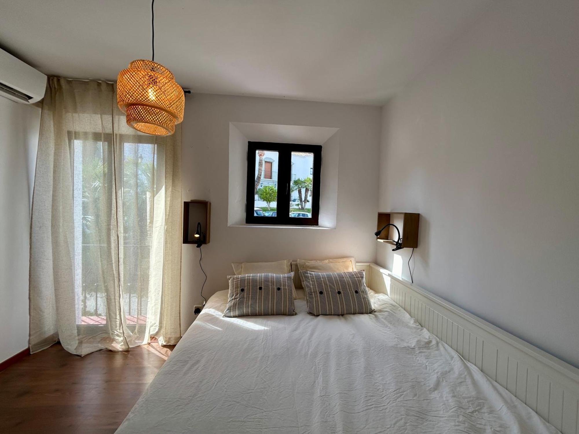 Vakantiehuis House In Surrounded By Golf Courses *