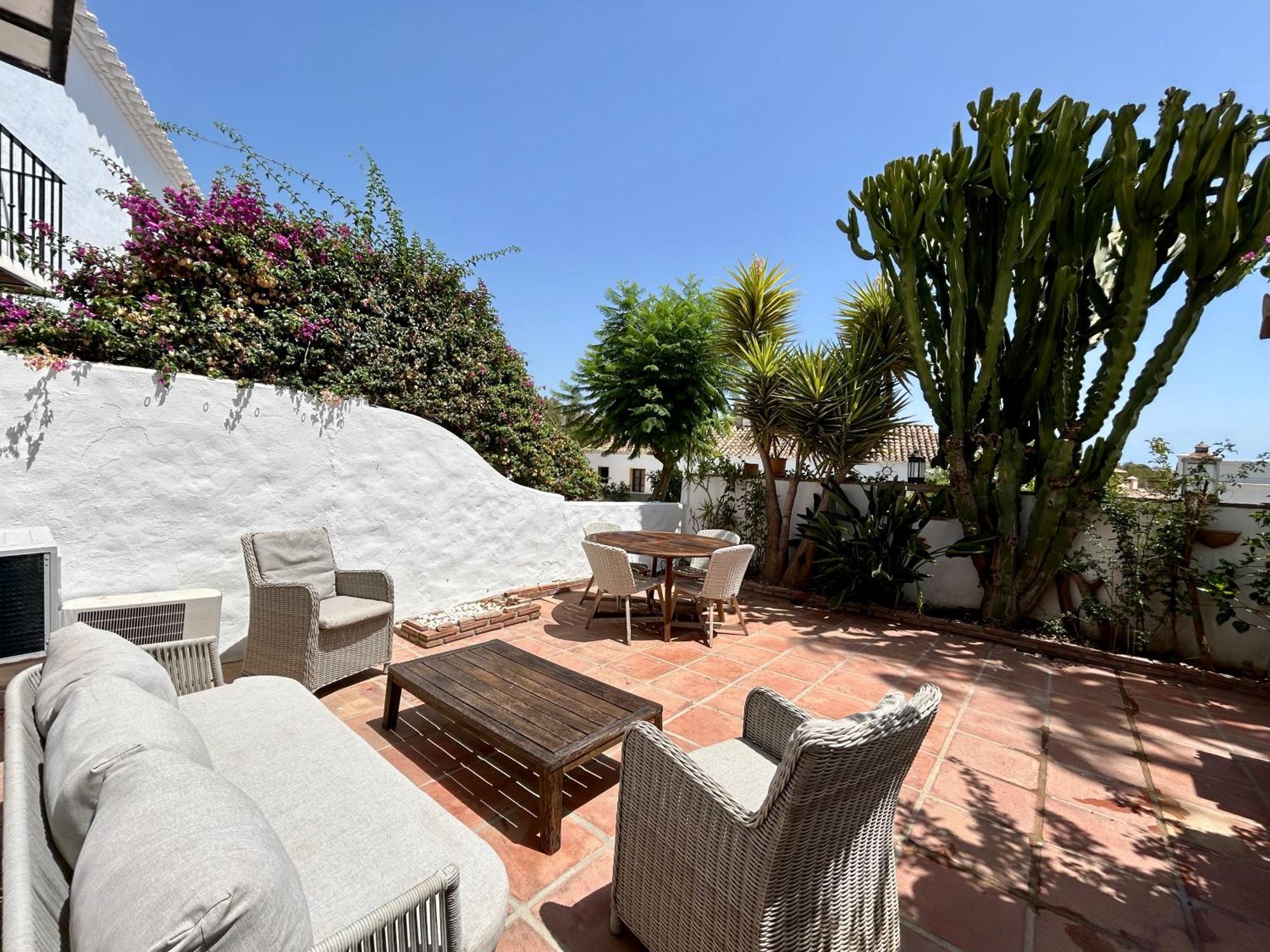 House In Surrounded By Golf Courses Vakantiehuis Marbella
