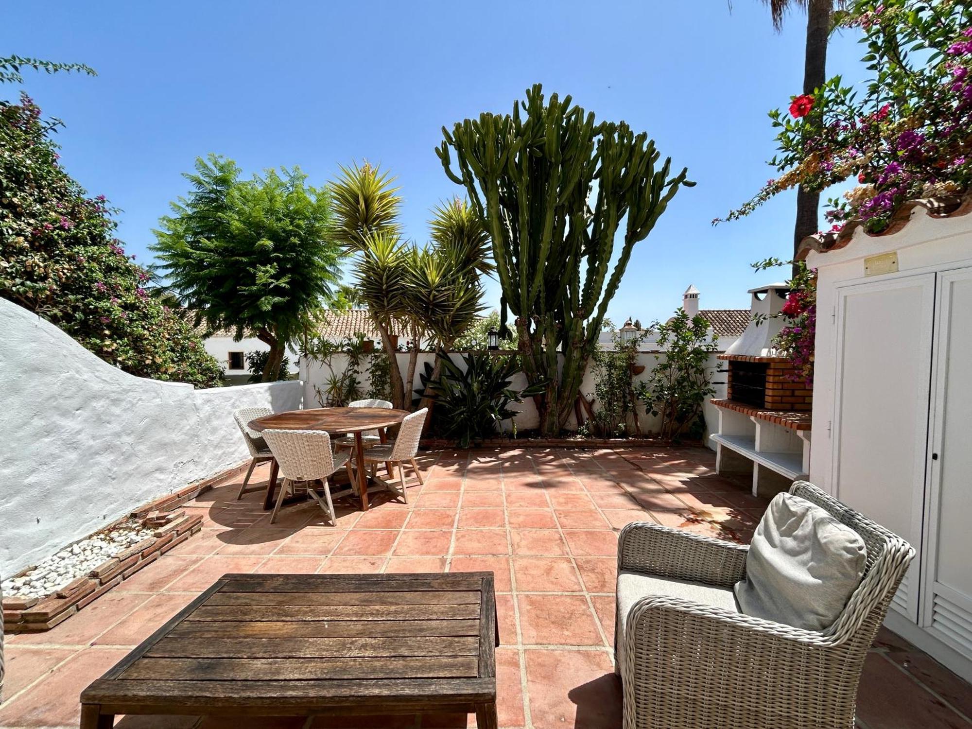 House In Surrounded By Golf Courses Vakantiehuis *