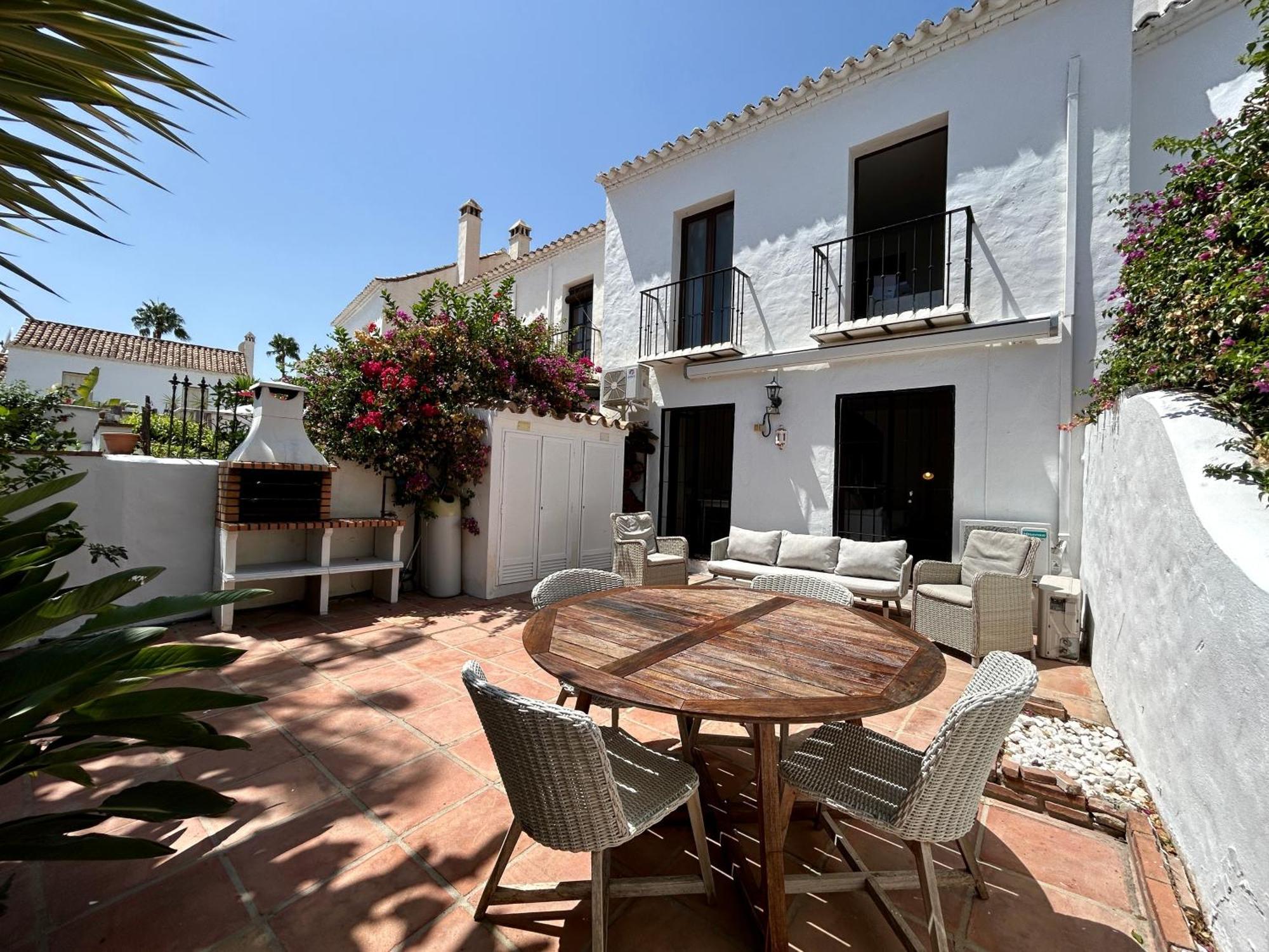 Сasa de vacaciones House In Surrounded By Golf Courses Marbella