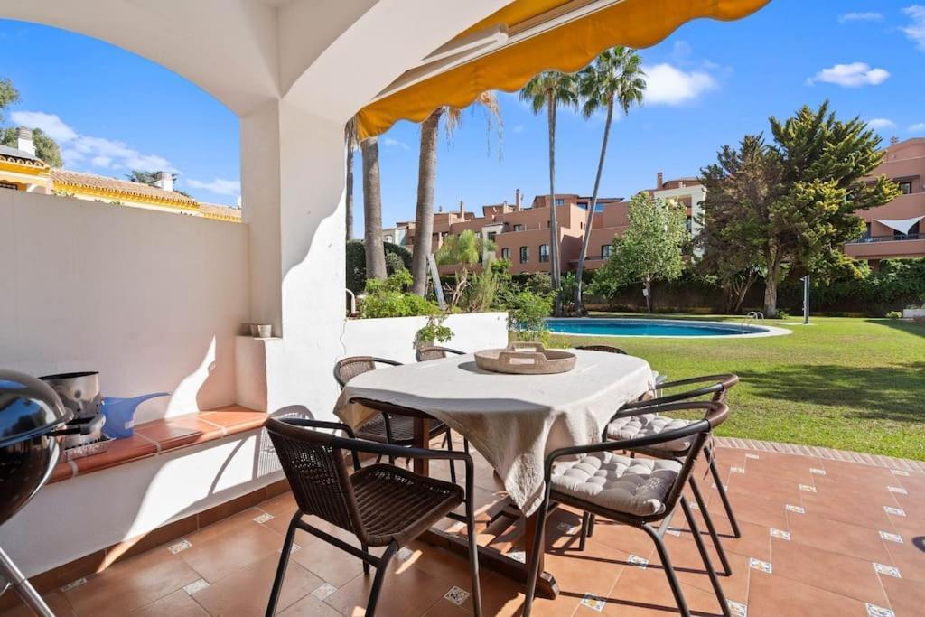 Fantastic Family 50 Metres To Rdr419 Marbella