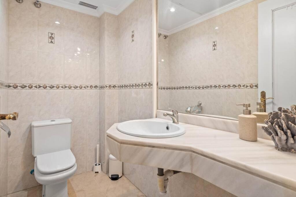 Fantastic Family 50 Metres To Rdr419 Holiday home *