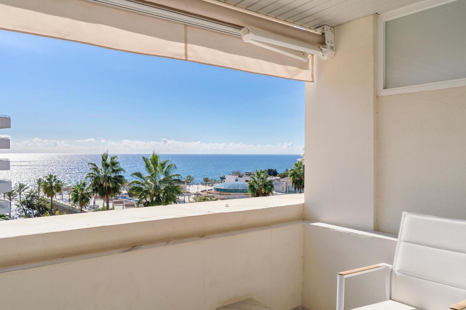 Apartment Sea View 2-bedroom With Pool Marbella