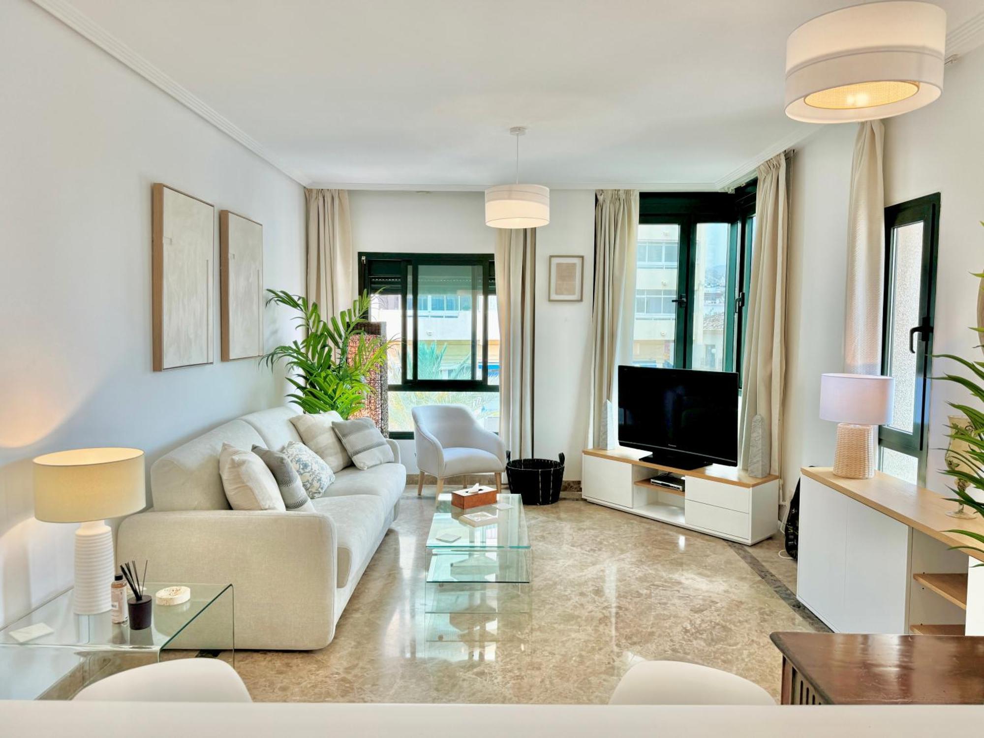 Rs 12 Luxury Center Of - Eaw Homes Marbella