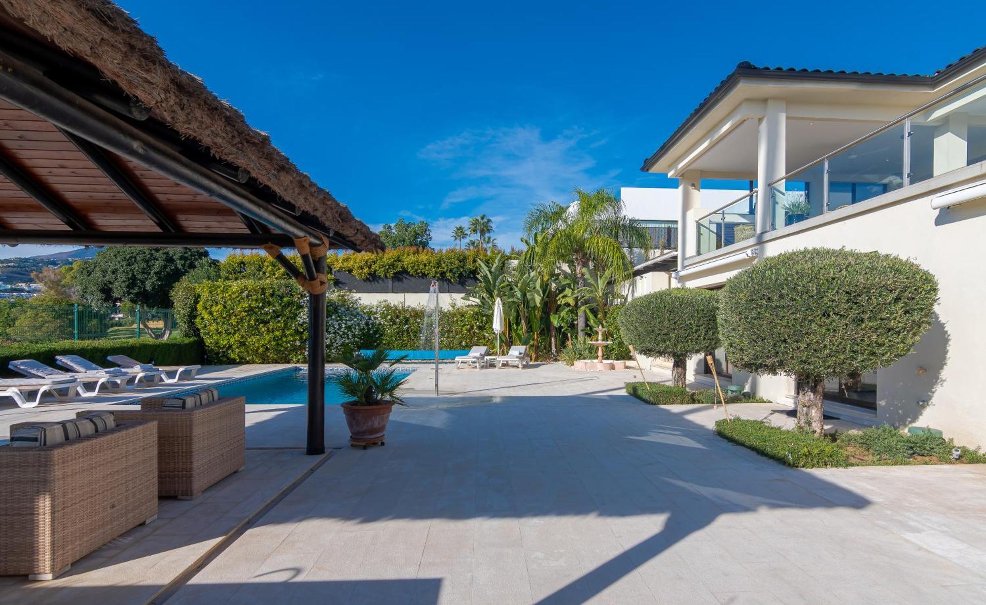 - Naranjos Golf Frontline
