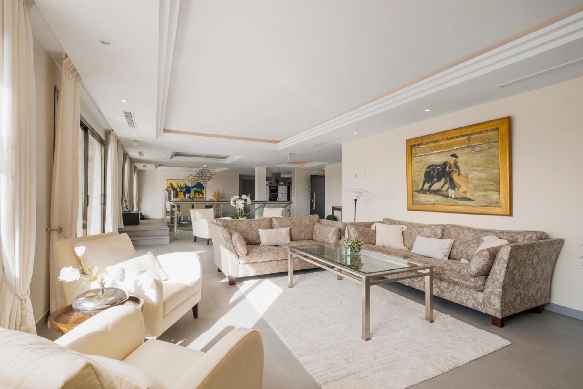 - Naranjos Golf Frontline * Marbella