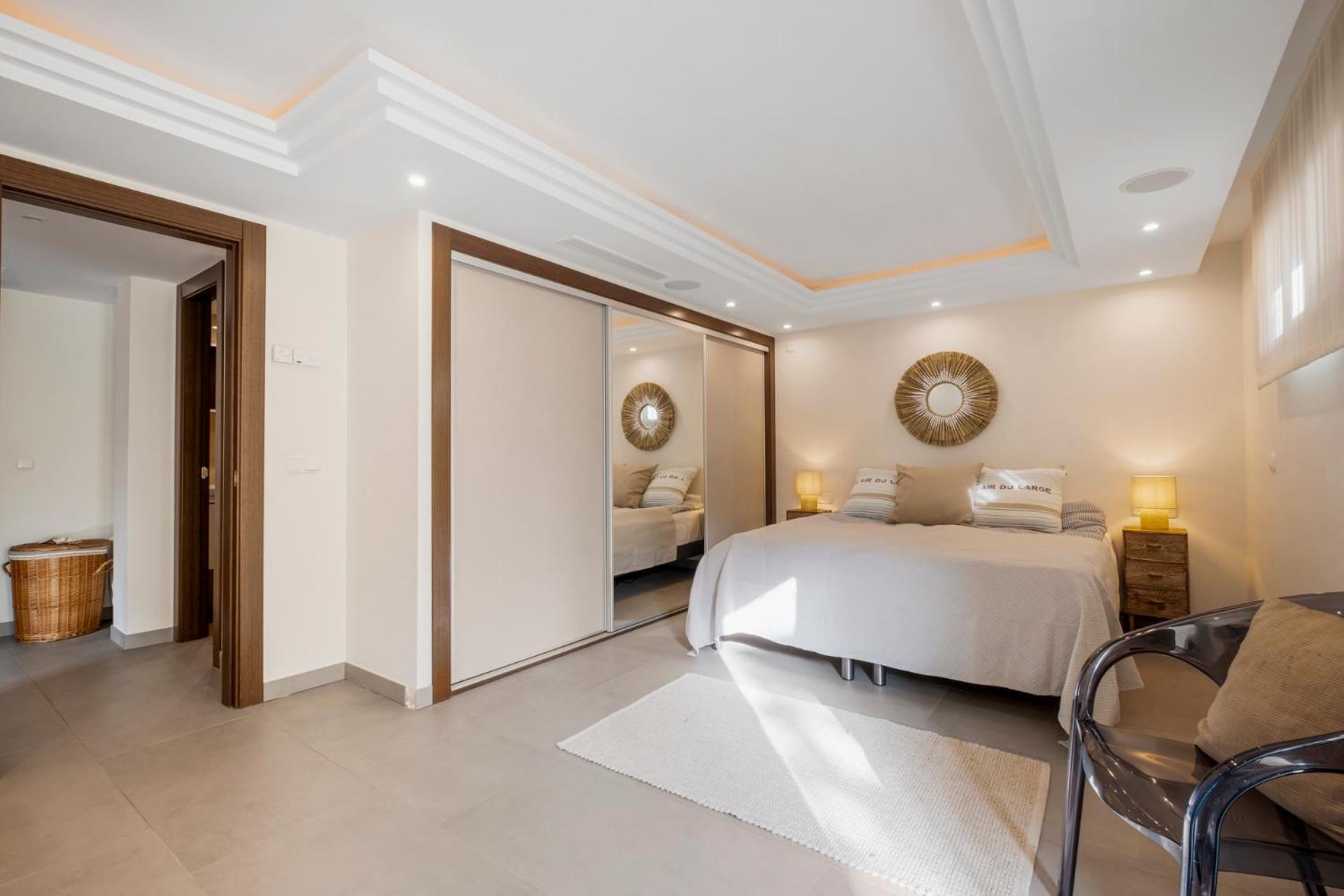 Villa - Naranjos Golf Frontline