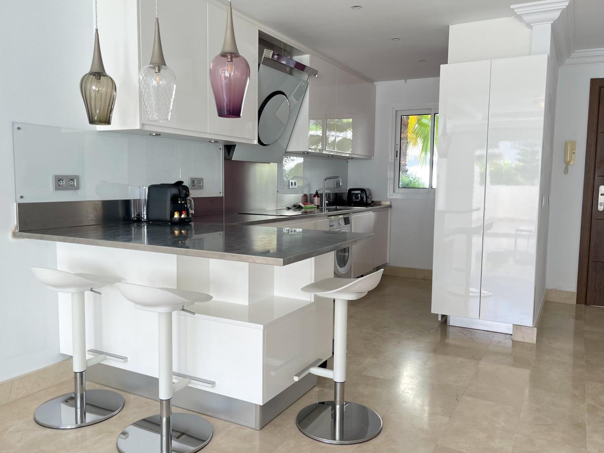 Apartment Aloha Hill Club Exclusive With Premier Amenities Marbella