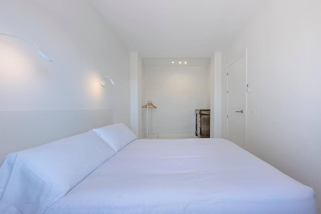 Spacious House With 3 Bedrooms And Private Pool