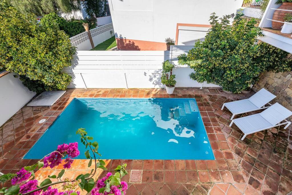 Spacious House With 3 Bedrooms And Private Pool *
