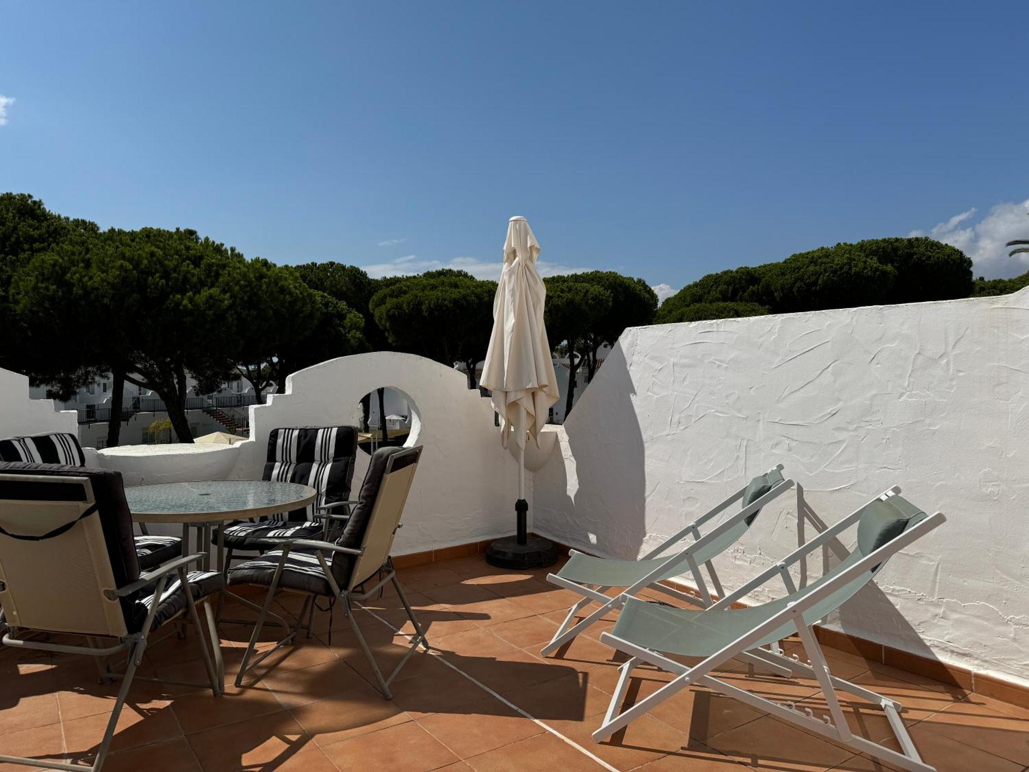 Casa Naranja, Cabopino 2 Pools & Heated Indoor Pool Marbella