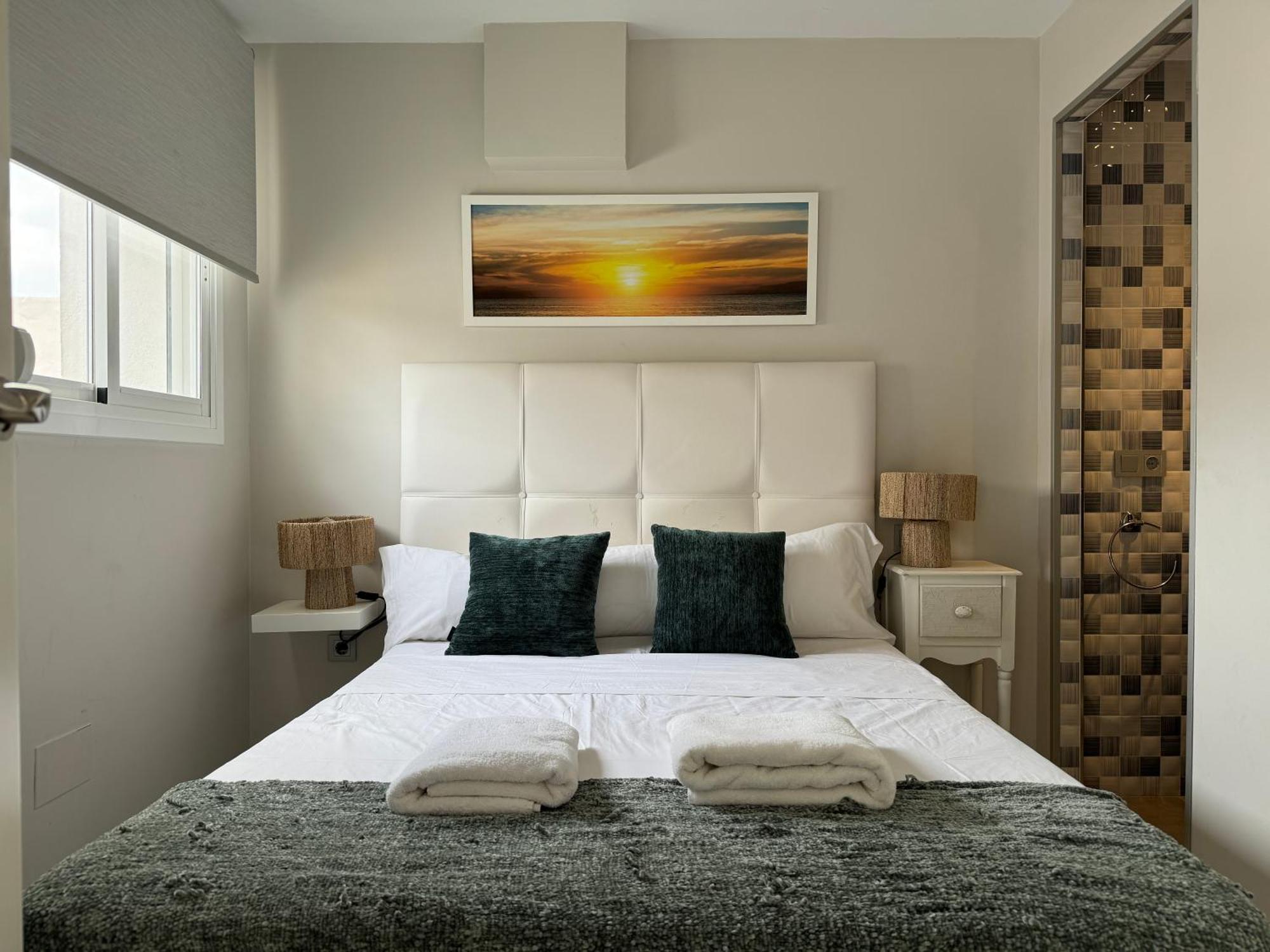 Casa Naranja, Cabopino 2 Pools & Heated Indoor Pool * Marbella
