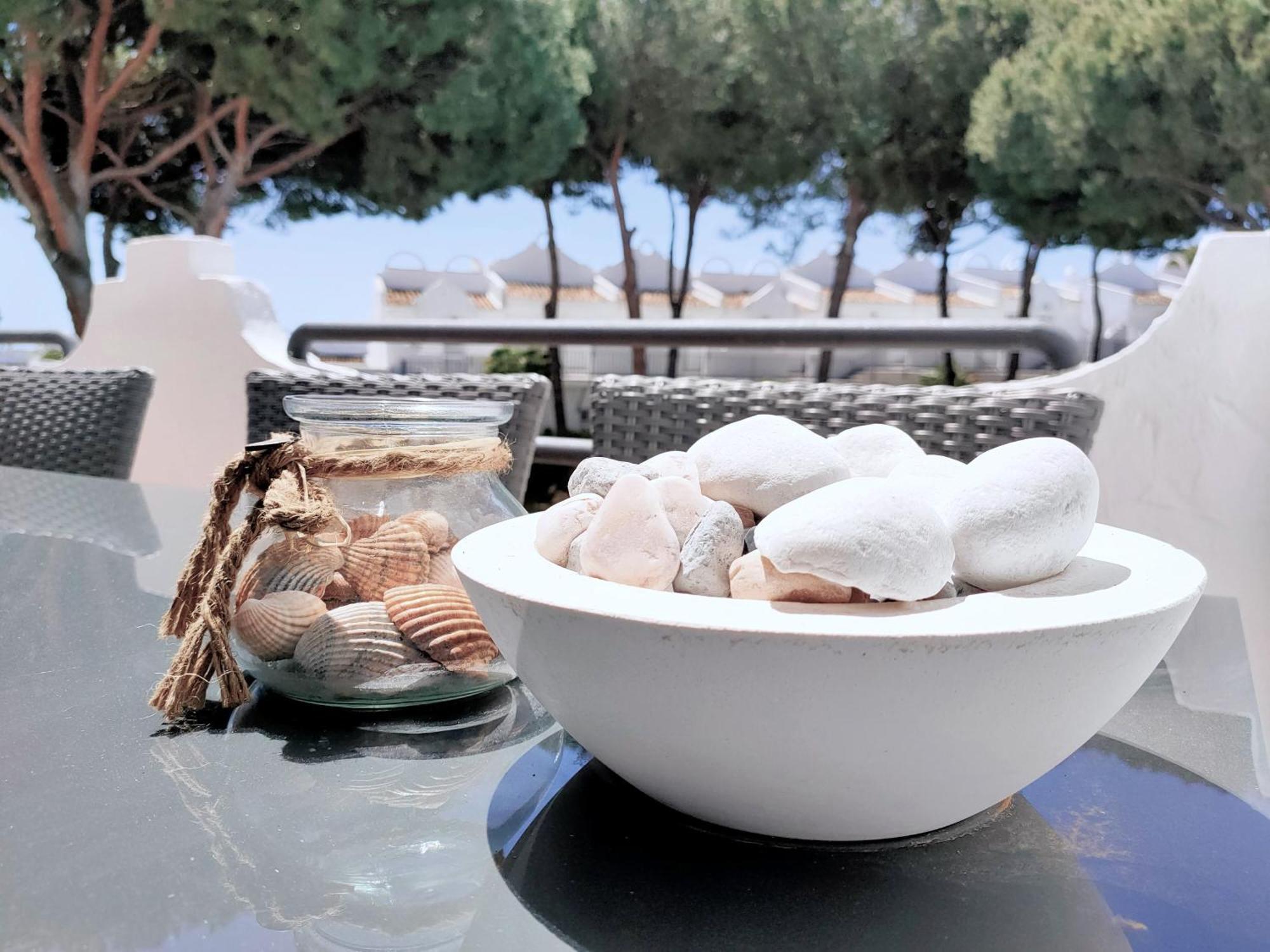 Casa Naranja, Cabopino 2 Pools & Heated Indoor Pool Apartment *