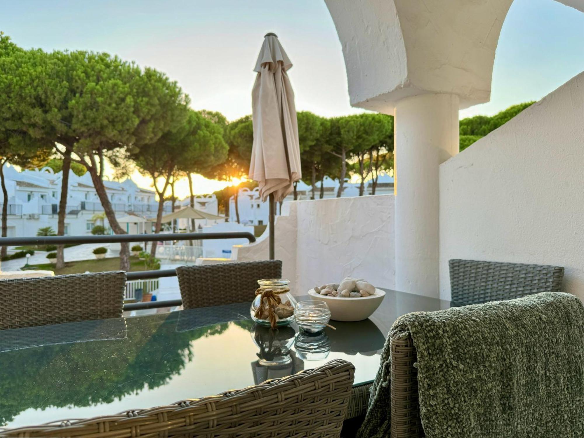 Casa Naranja, Cabopino 2 Pools & Heated Indoor Pool Marbella