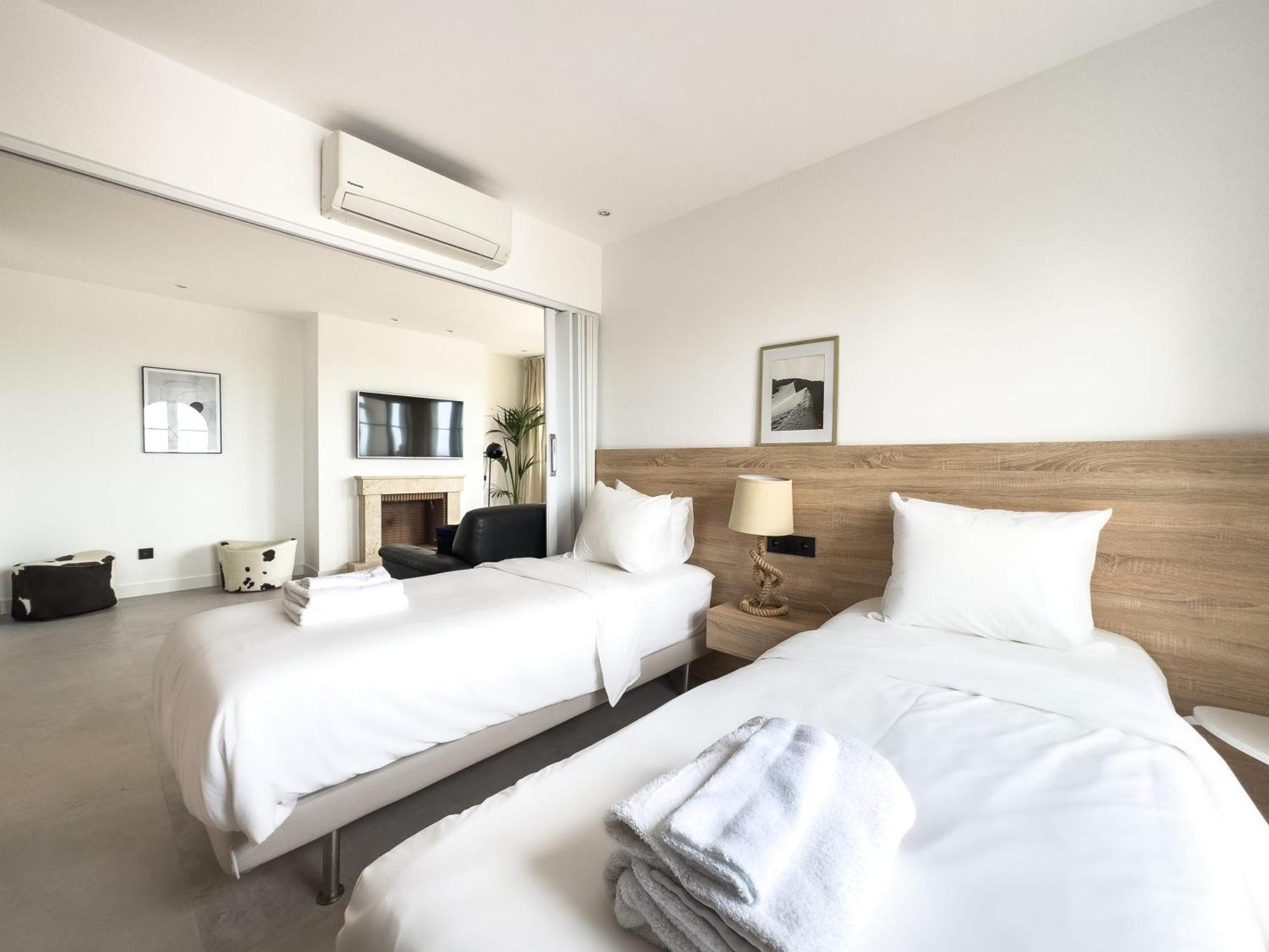 Senorio Giraldo 14 Seaside Mountain Sunset Pools Apartment Marbella