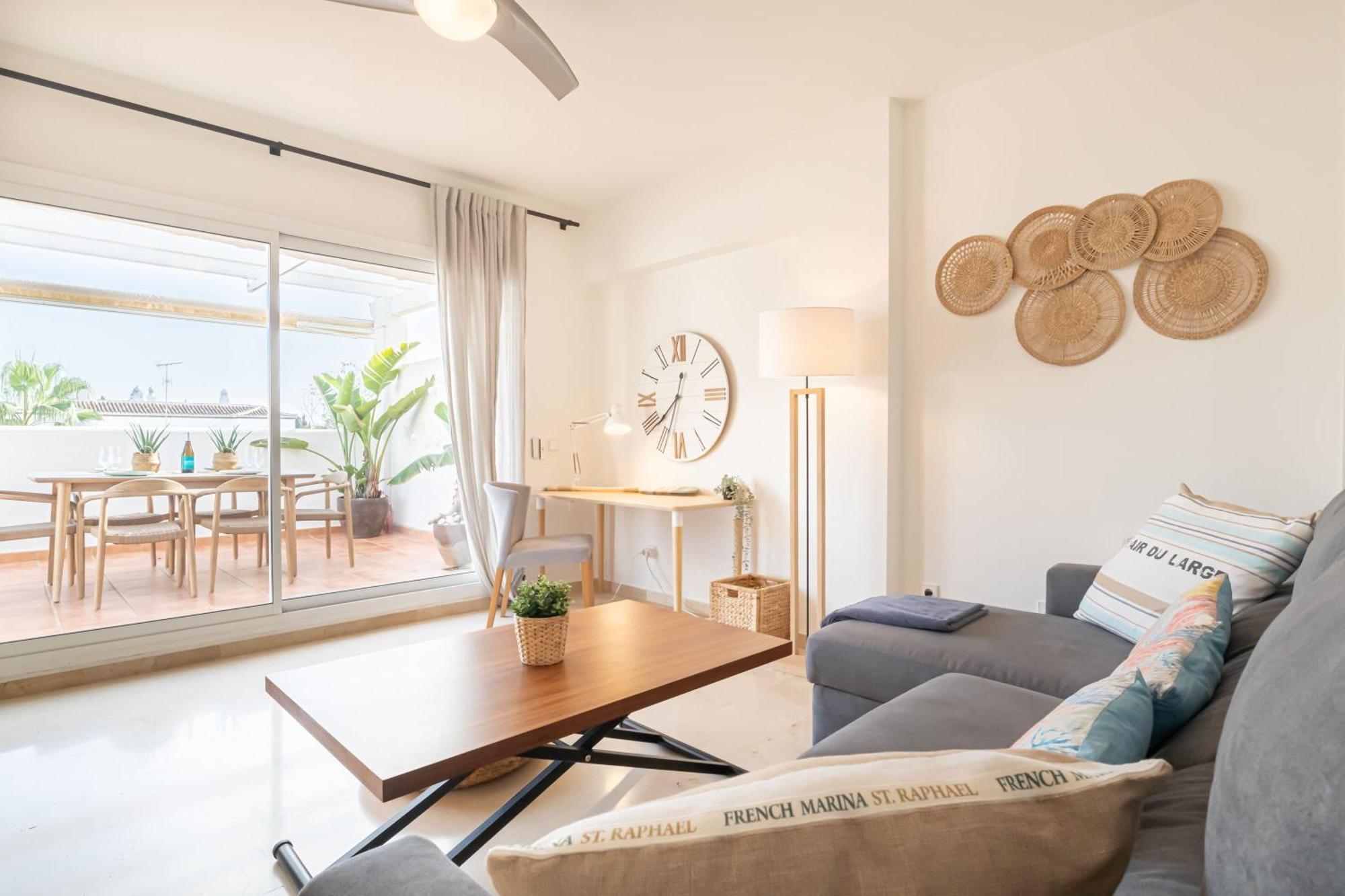 Nagueles Starlite Apartment