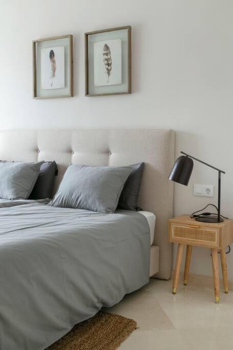 Apartment First Line Beautiful And Bright Marbella