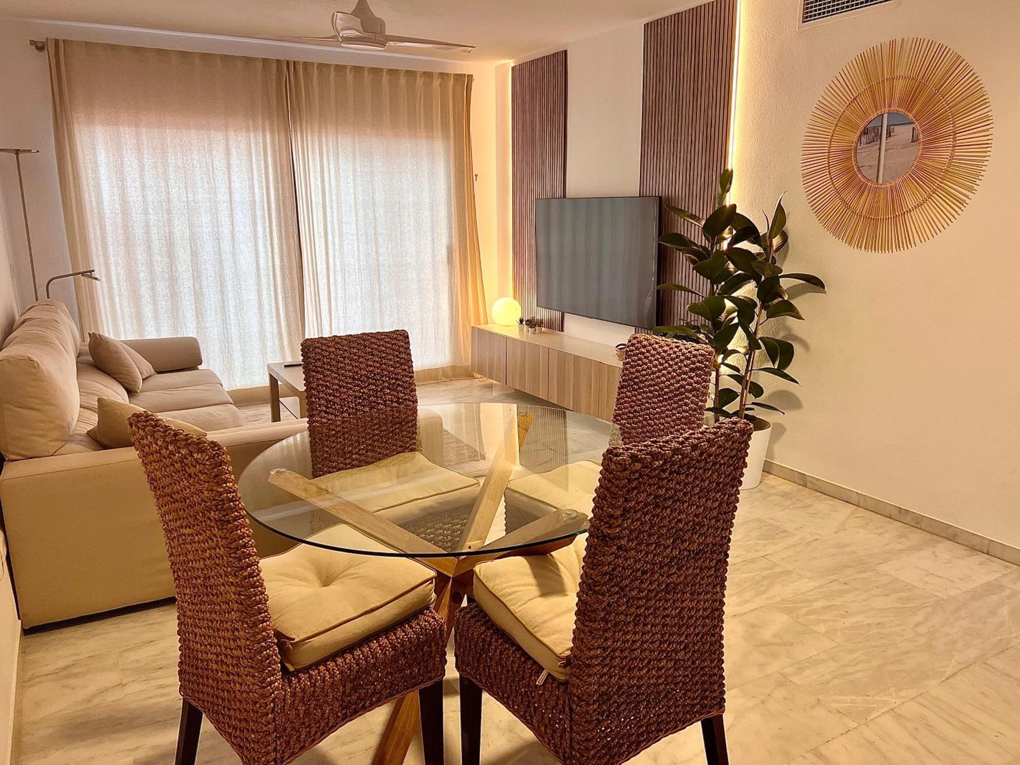 Atico En Apartamento Marbella