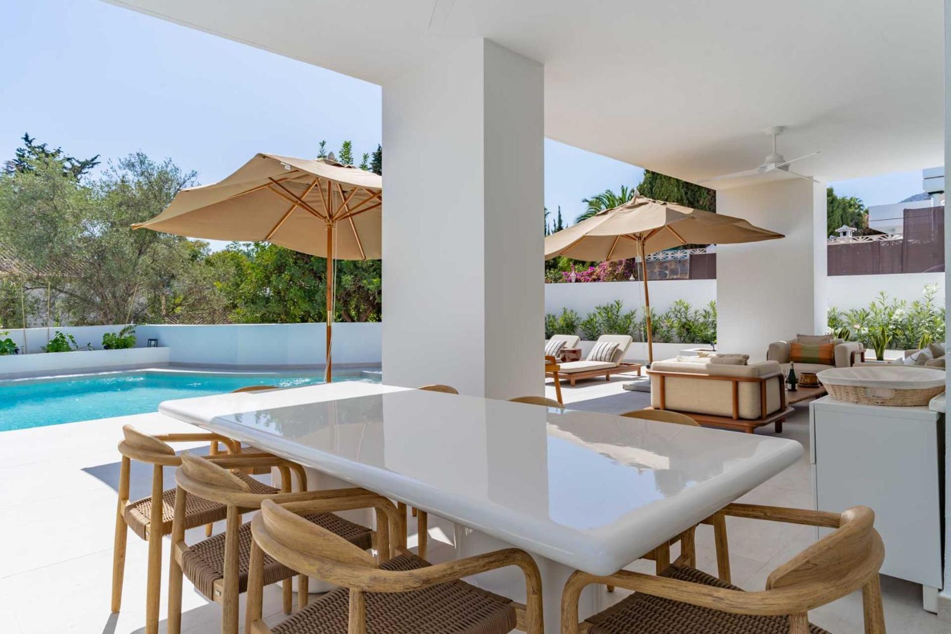 Elegant Villa In Marbella *