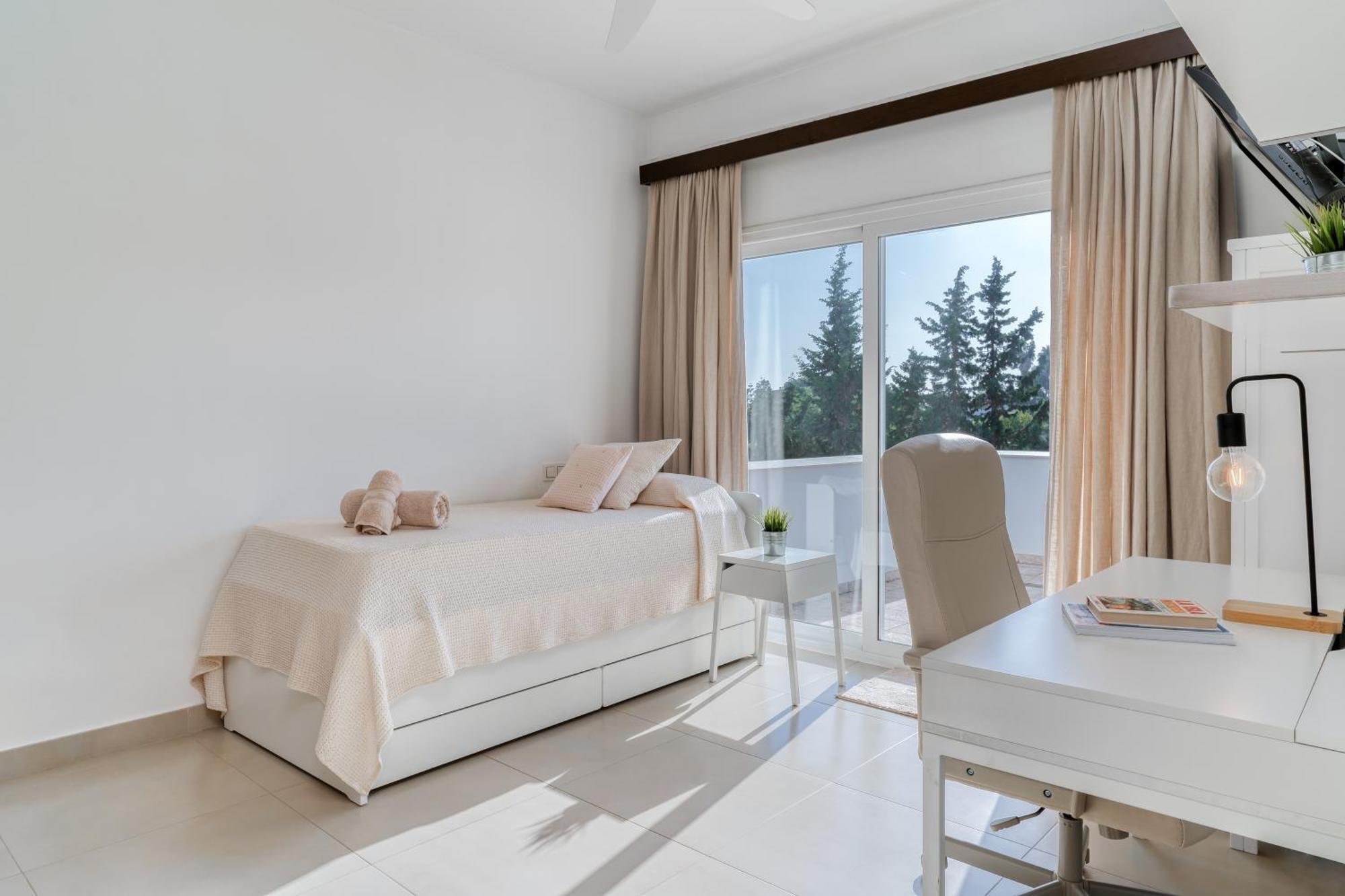 Villa Elegant Villa In Marbella Marbella