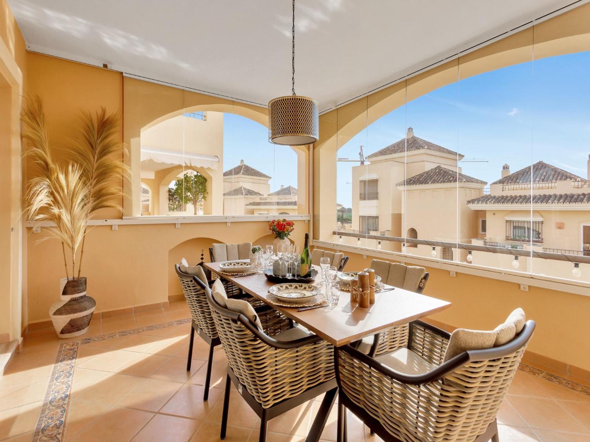 Apartment Charming With Terrace Marbella
