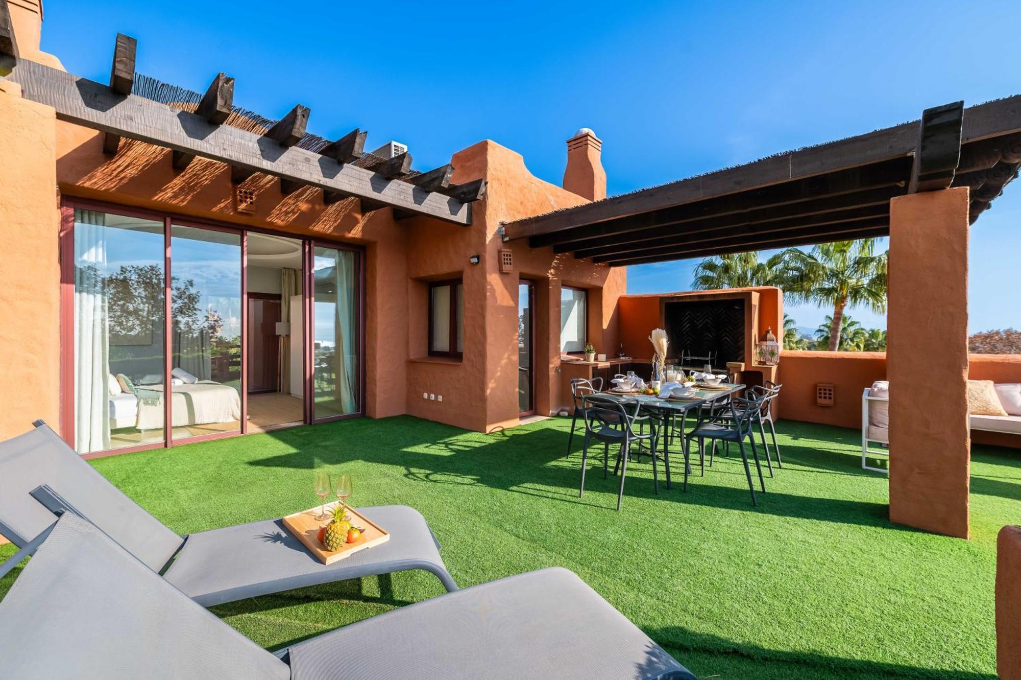 Сasa de vacaciones La Alzambra Peaceful Hideaway With Sea Views Marbella