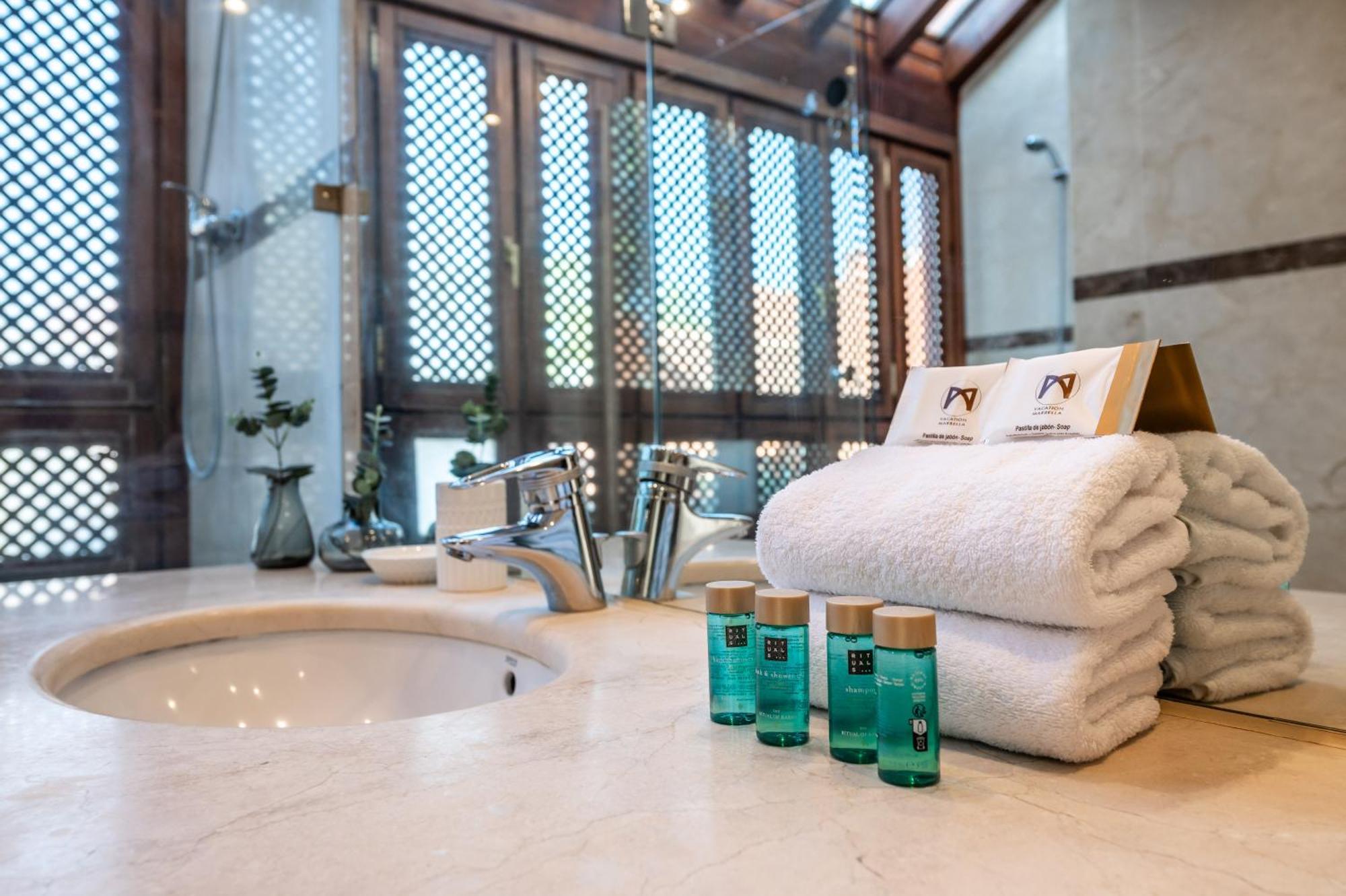 Сasa de vacaciones La Alzambra Peaceful Hideaway With Sea Views