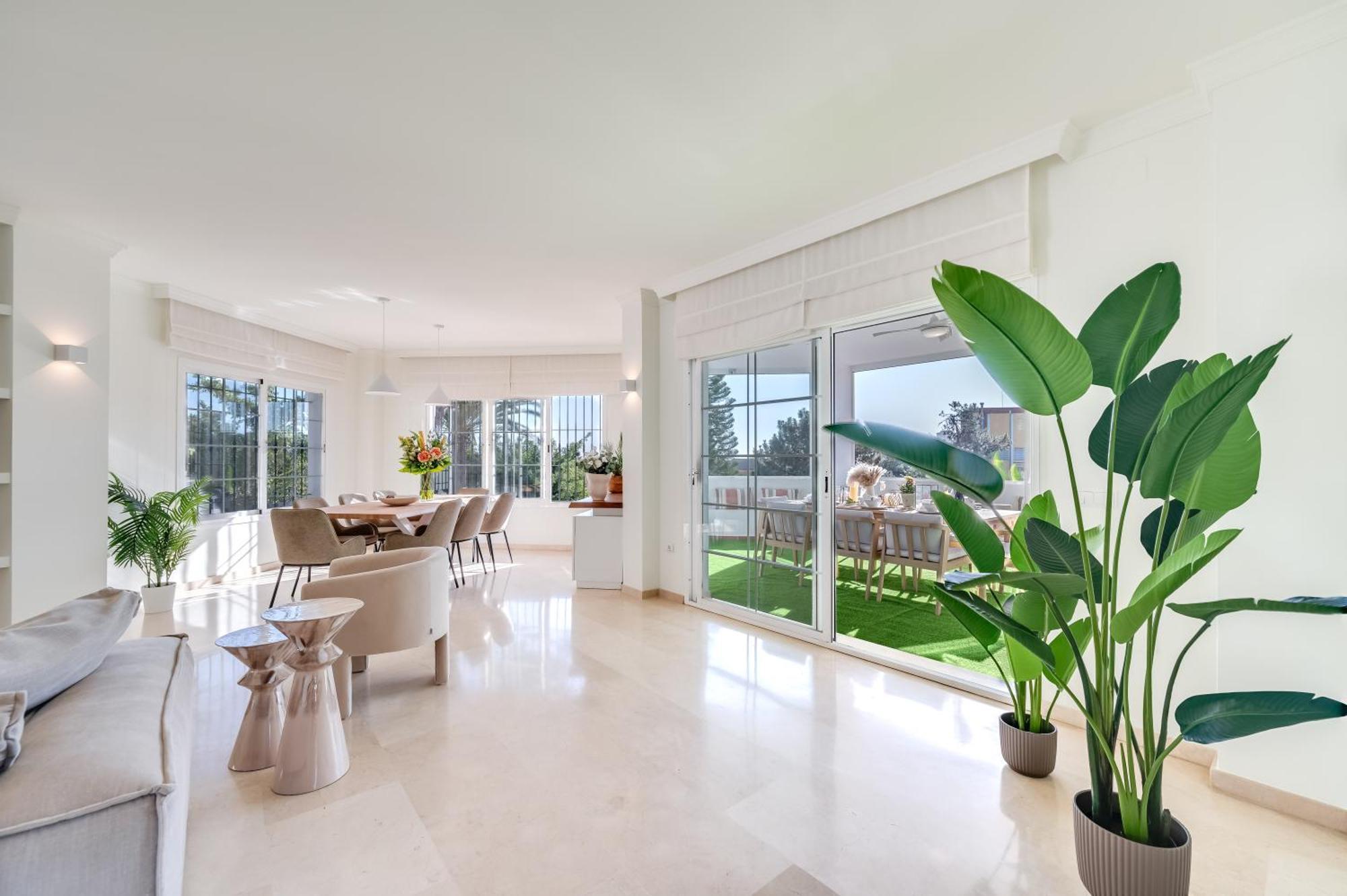 Vacation I Azahar Retreat, Paradise For Golfers, Private Heated Pool, Close To The Beaches And High-end Restaurants * Marbella