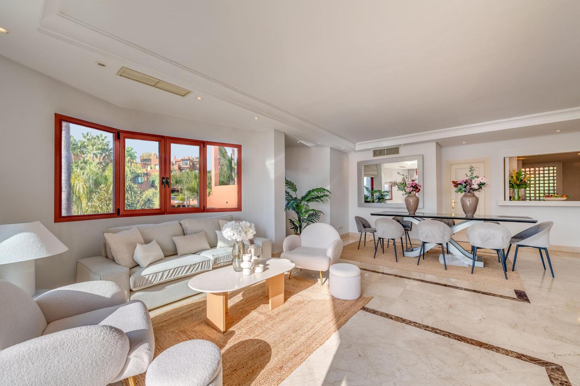 La Alzambra Peaceful Hideaway With Sea Views *