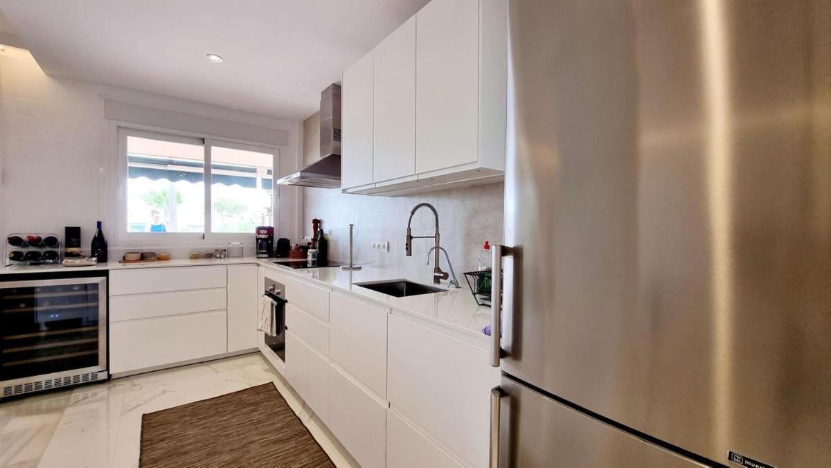 Apartment Rosies Place - Fantastic-2-bed-apartment-with-great-terrace-in-lorcrimar V
