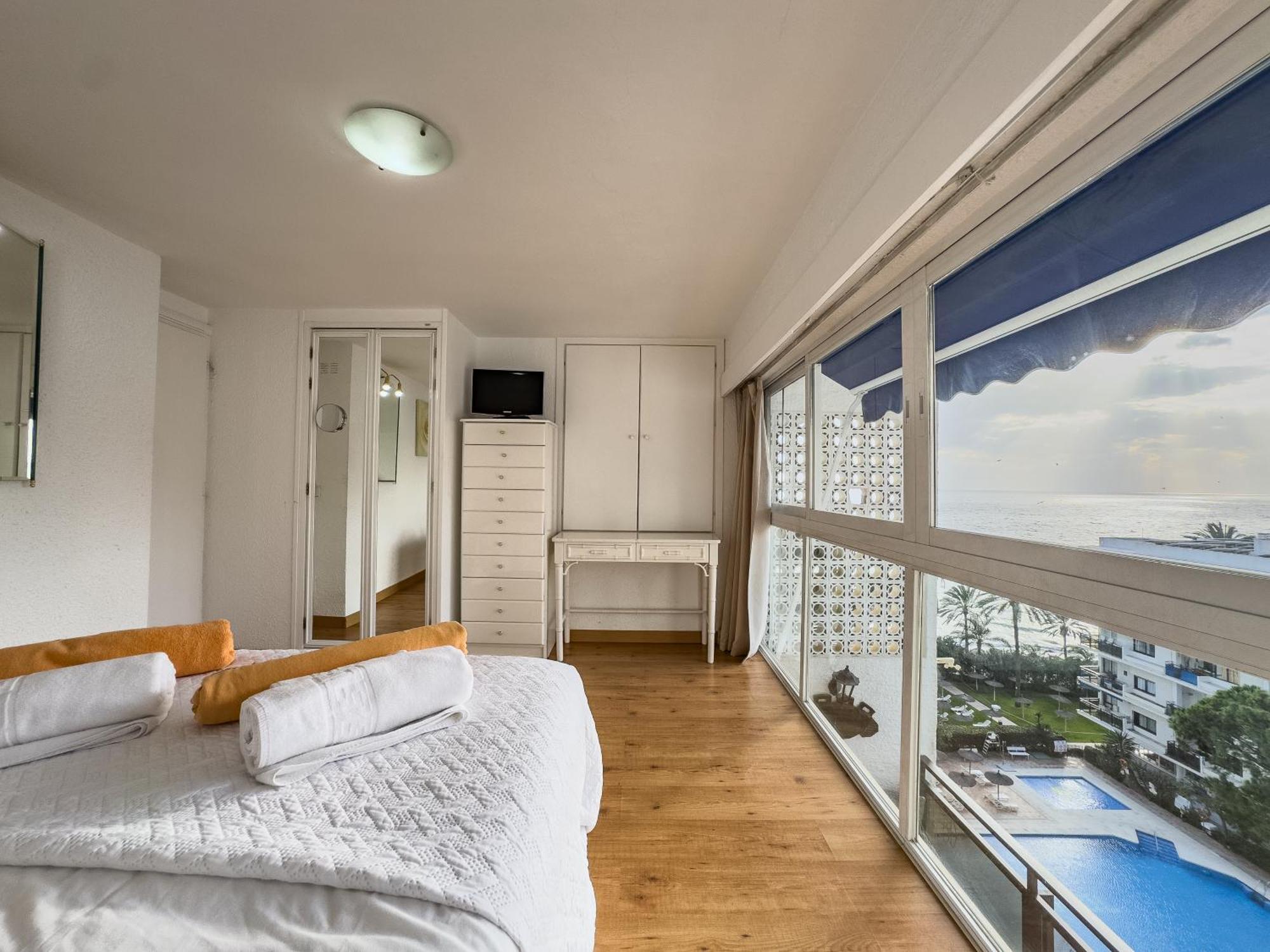 Skol 408a 2 Bedrooms Duplex With Sea Views Apartment *