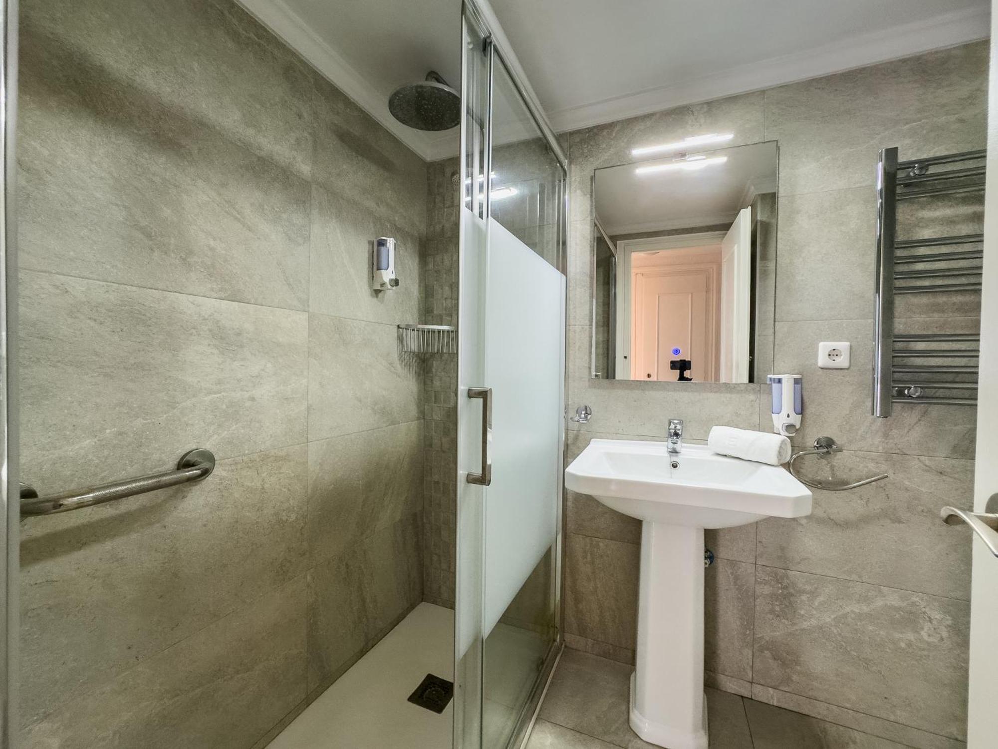 Apartment Skol 408a 2 Bedrooms Duplex With Sea Views *