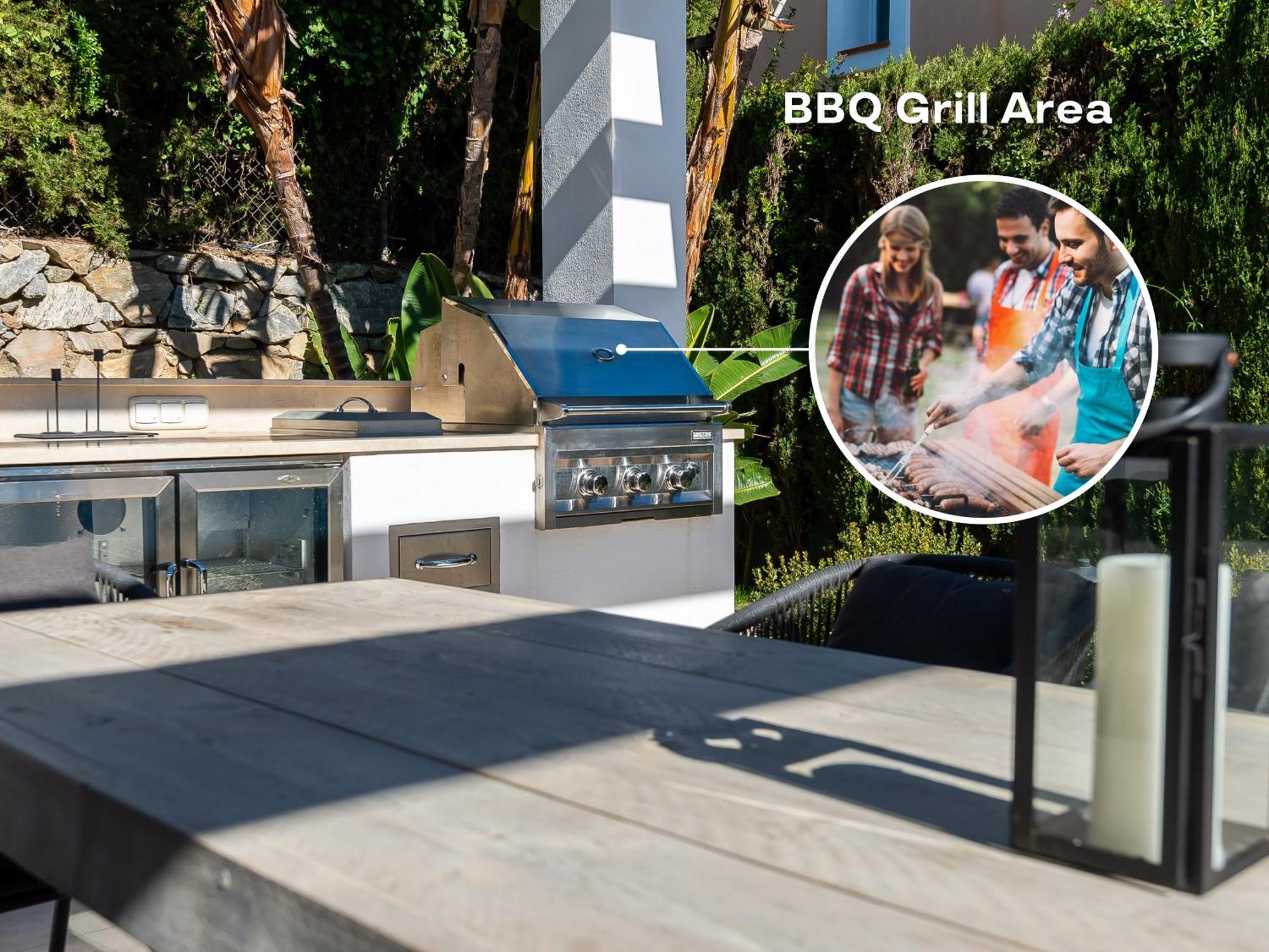 Vacation I Lina, Golf Valley, Private Heated Pool, Jacuzzi, Close To The Marina *