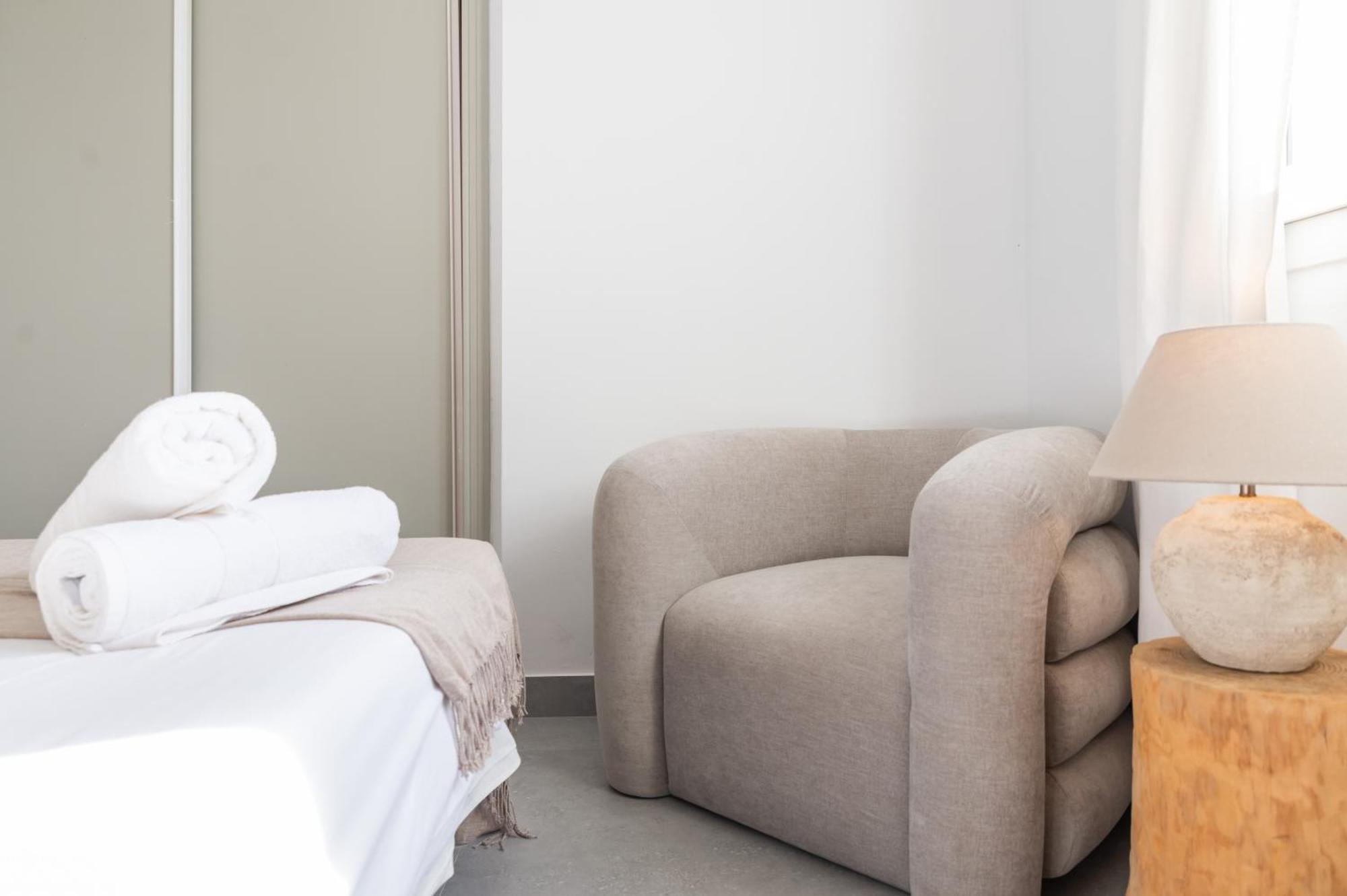 Vacation I Banus Waterfront Penthouse Marina, Sea View, Beachfront