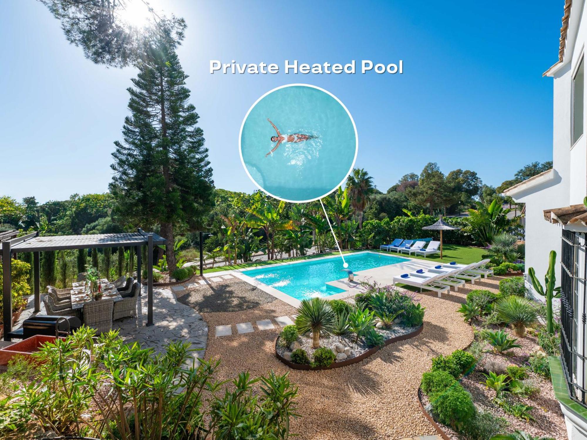 Villa Vacation I Azahar Retreat, Paradise For Golfers, Private Heated Pool, Close To The Beaches And High-end Restaurants Marbella