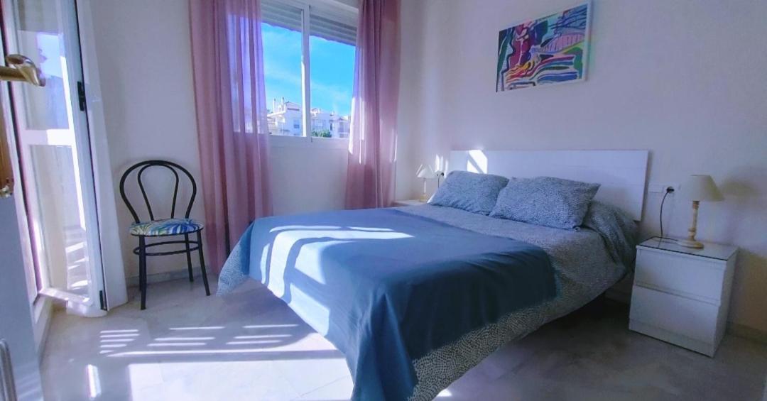 Apartment En La Playa Piscinas Jardines Puerto Banus Wifi Marbella