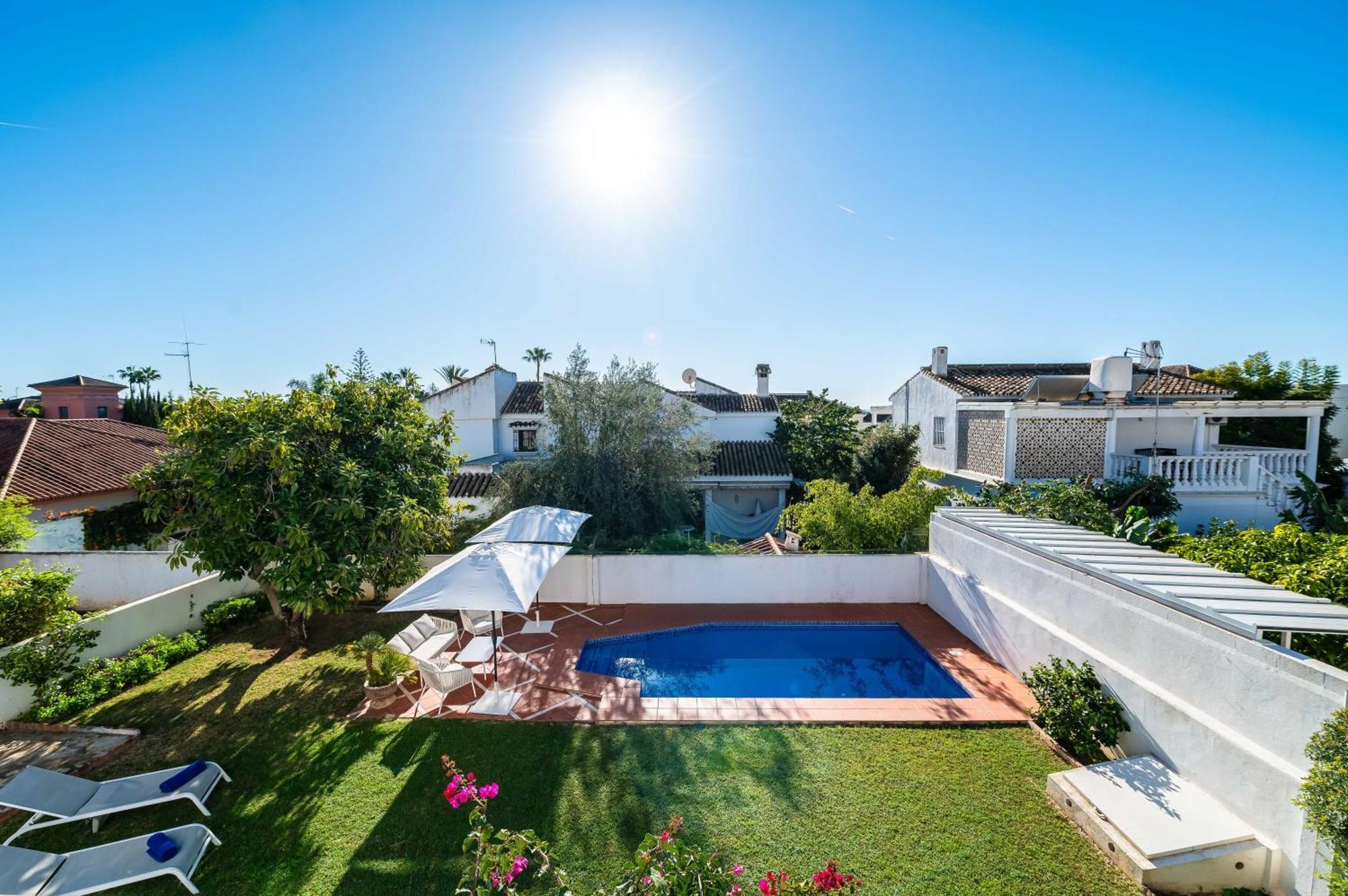 Olivo Family With Pool In Centre Villa *