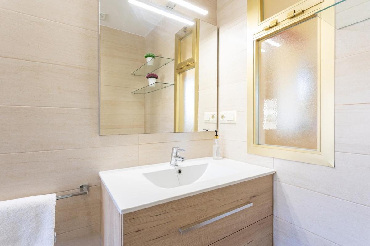 Apartment Oleholidays 323 Romana Playa Junto Al Mar