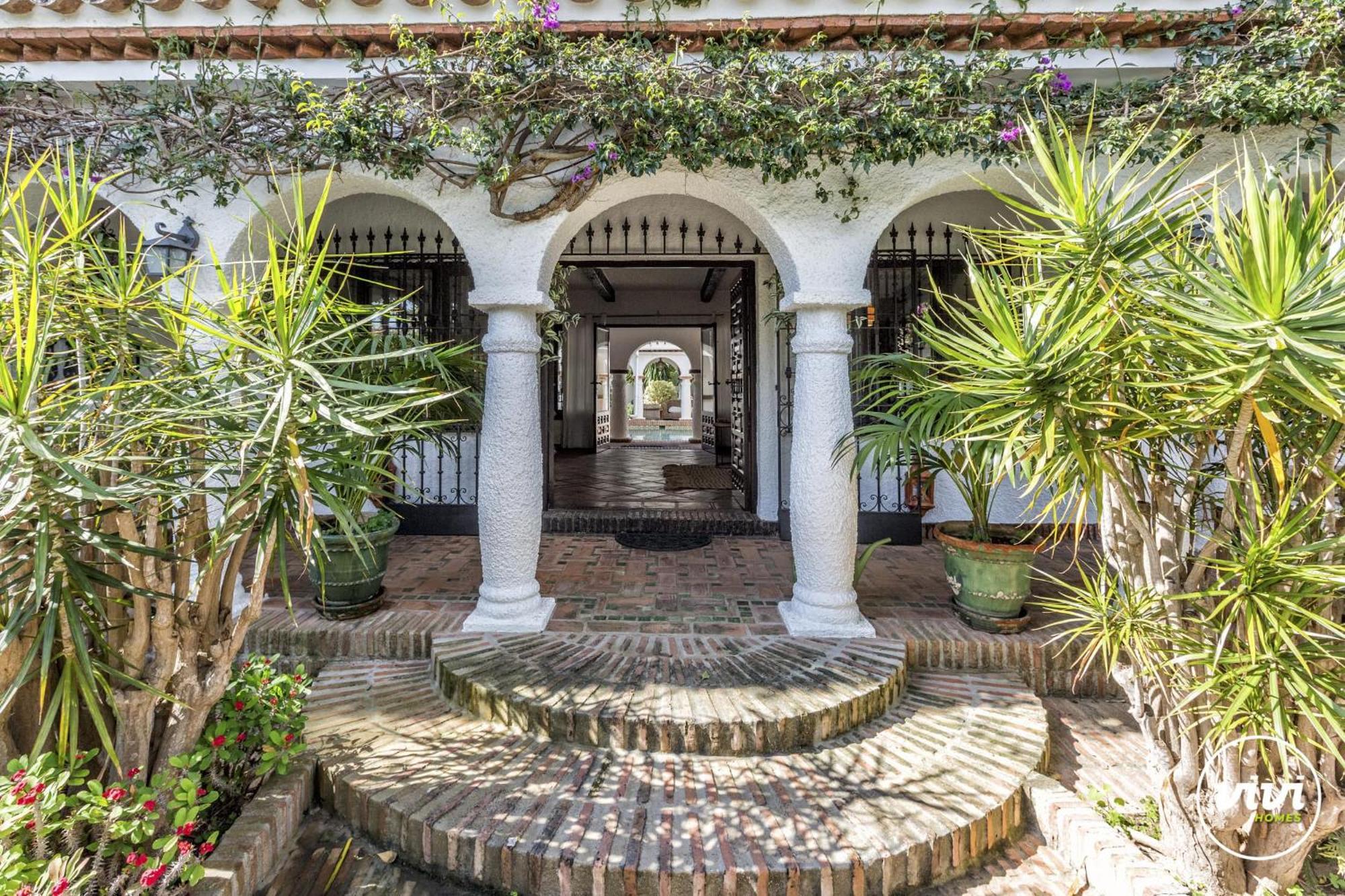 Villa Vivi Homes - Costabella Pool, Sauna, Garden & *
