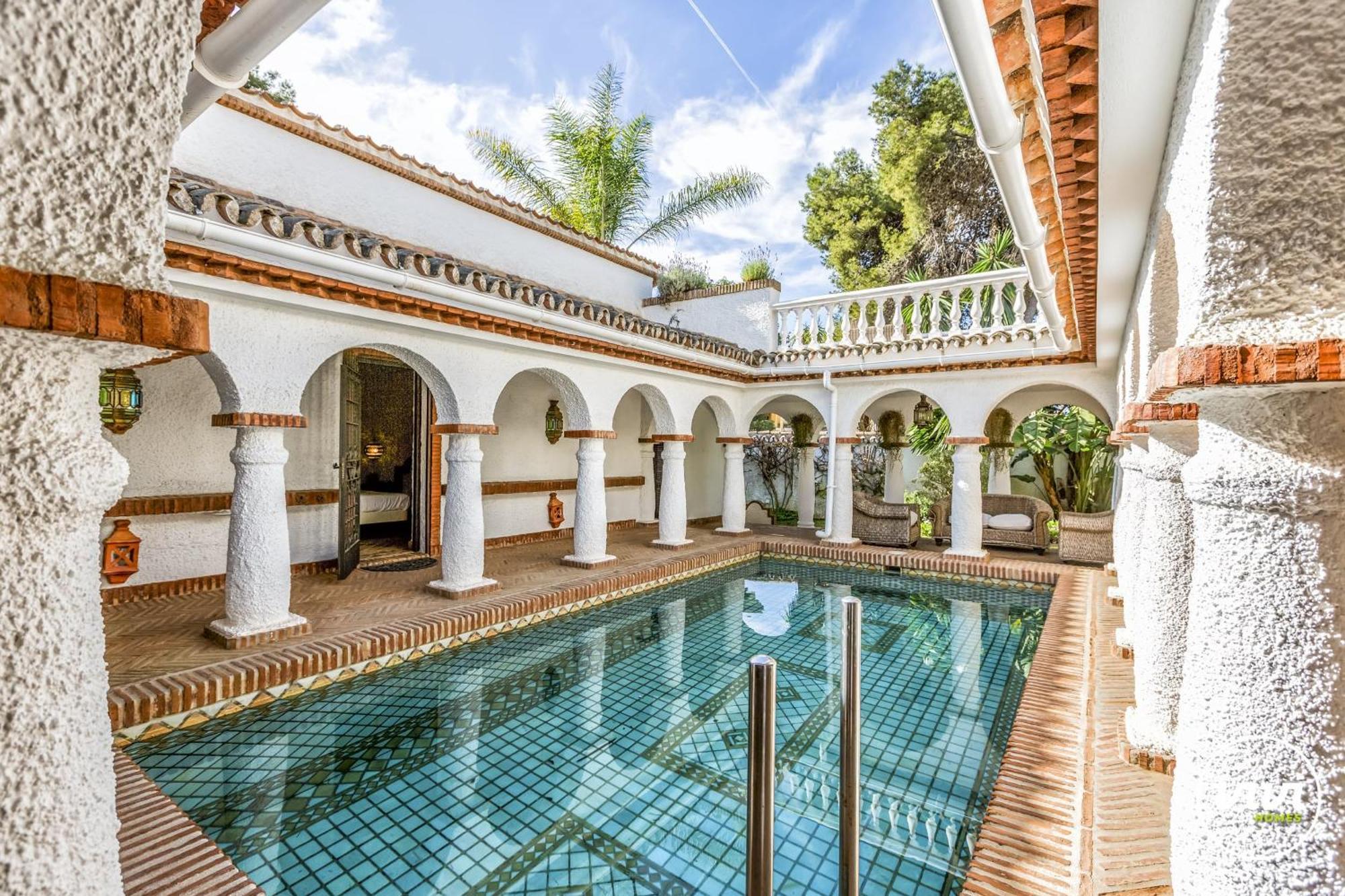 Vivi Homes - Costabella Pool, Sauna, Garden & *