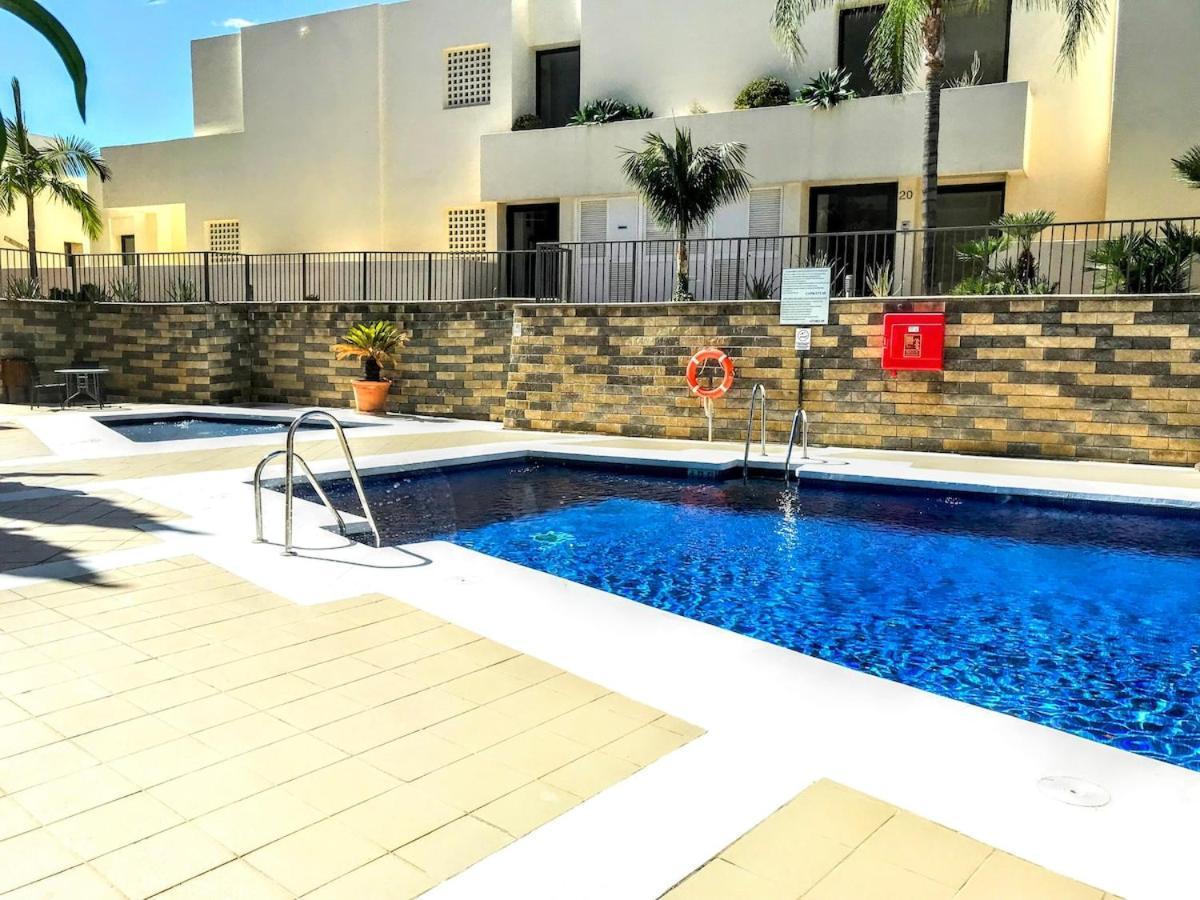 Apartamento Spacious With 3 Pools & Gym *